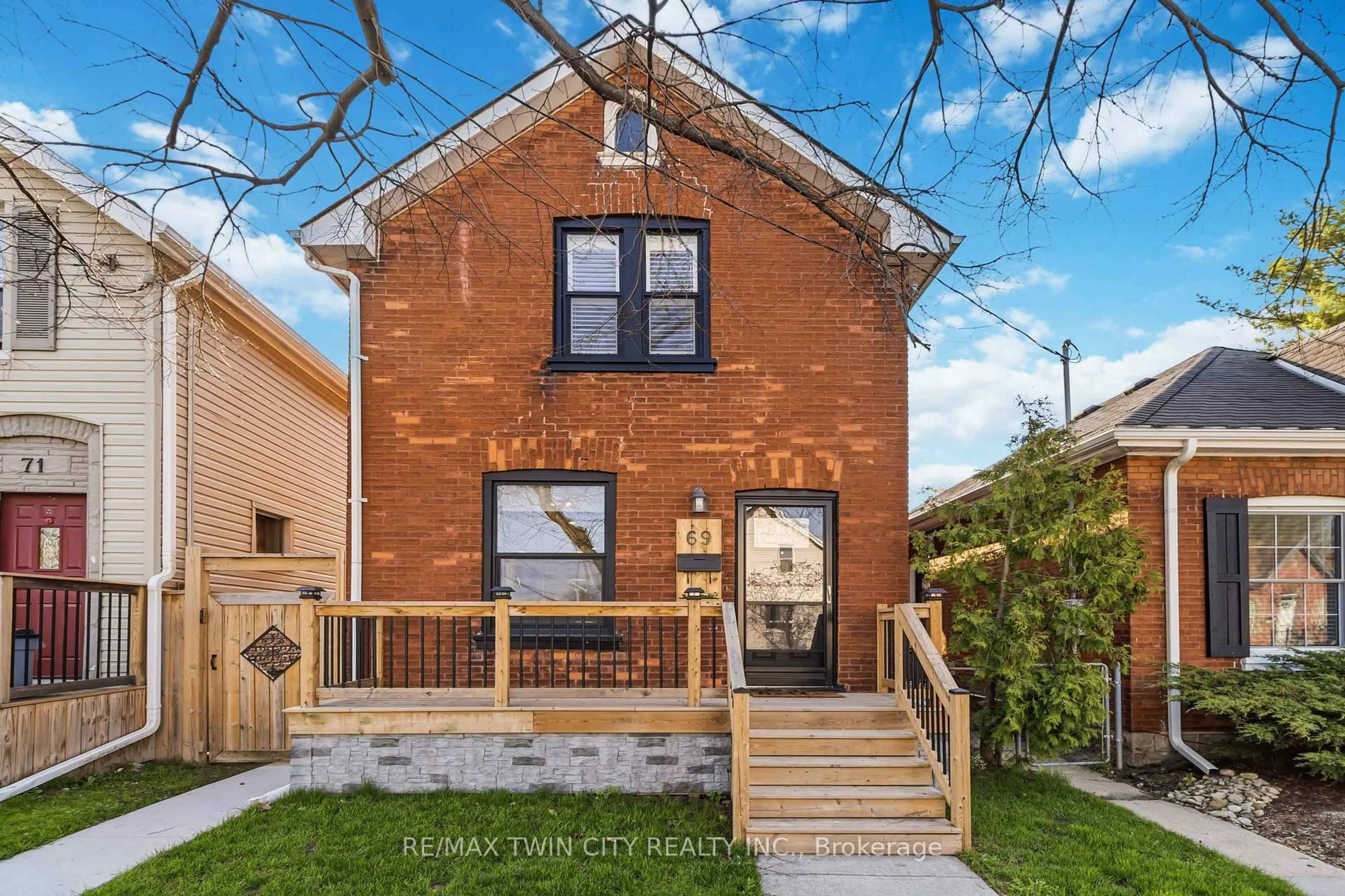 Home with brick exterior material, street for 69 St Paul Ave, Brantford Ontario N3T 4E7