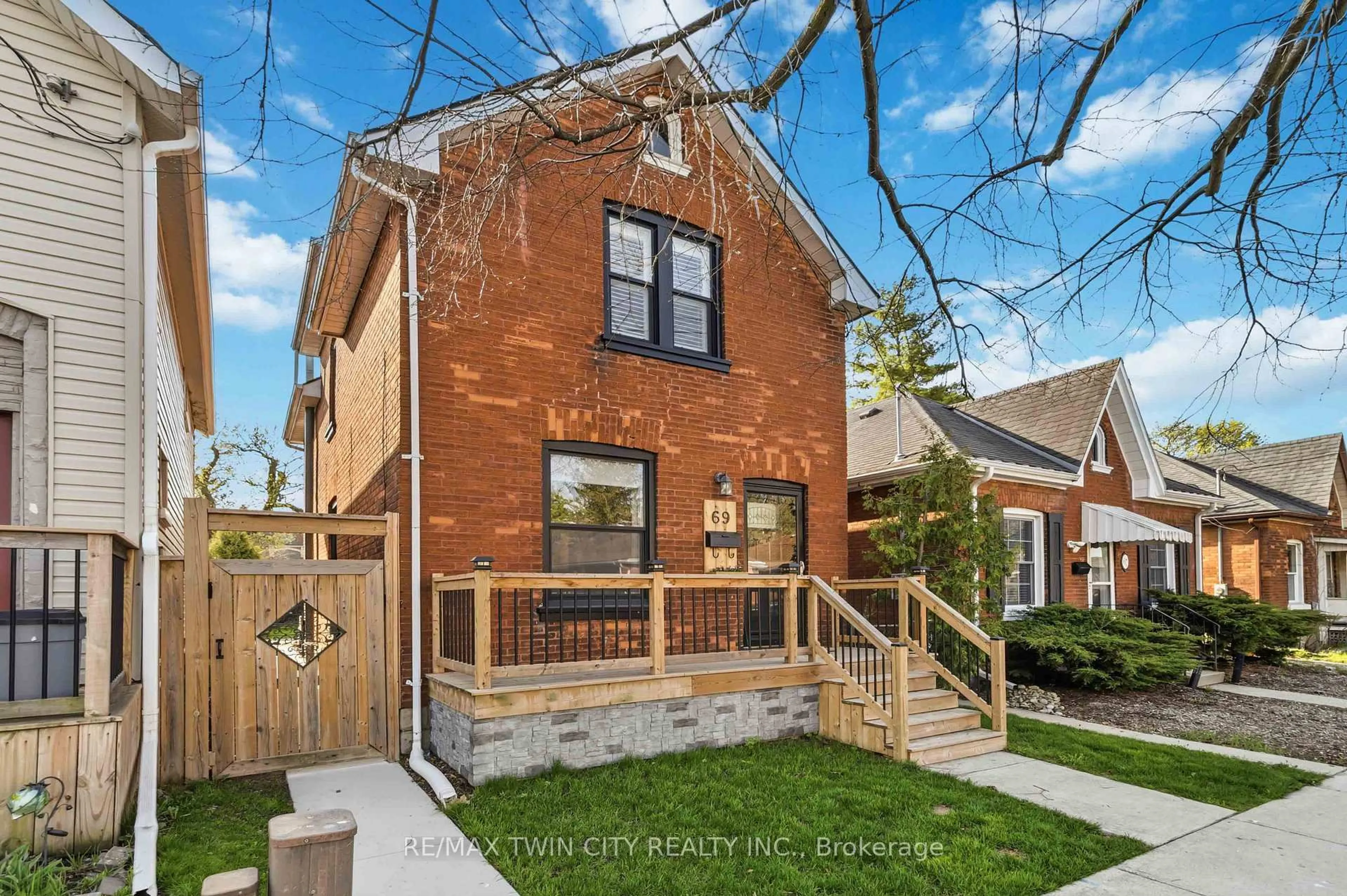 Home with brick exterior material, street for 69 St Paul Ave, Brantford Ontario N3T 4E7