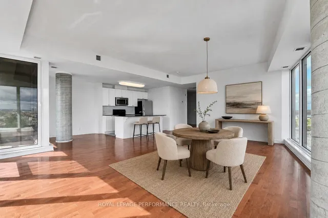 200 Lett St #902, Ottawa 5