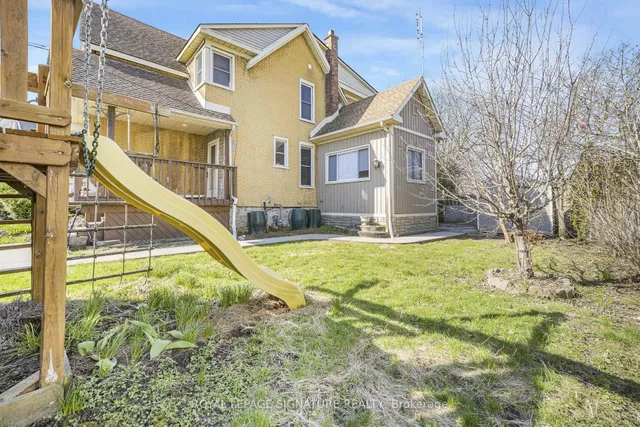 141 York St, St. Catharines 4