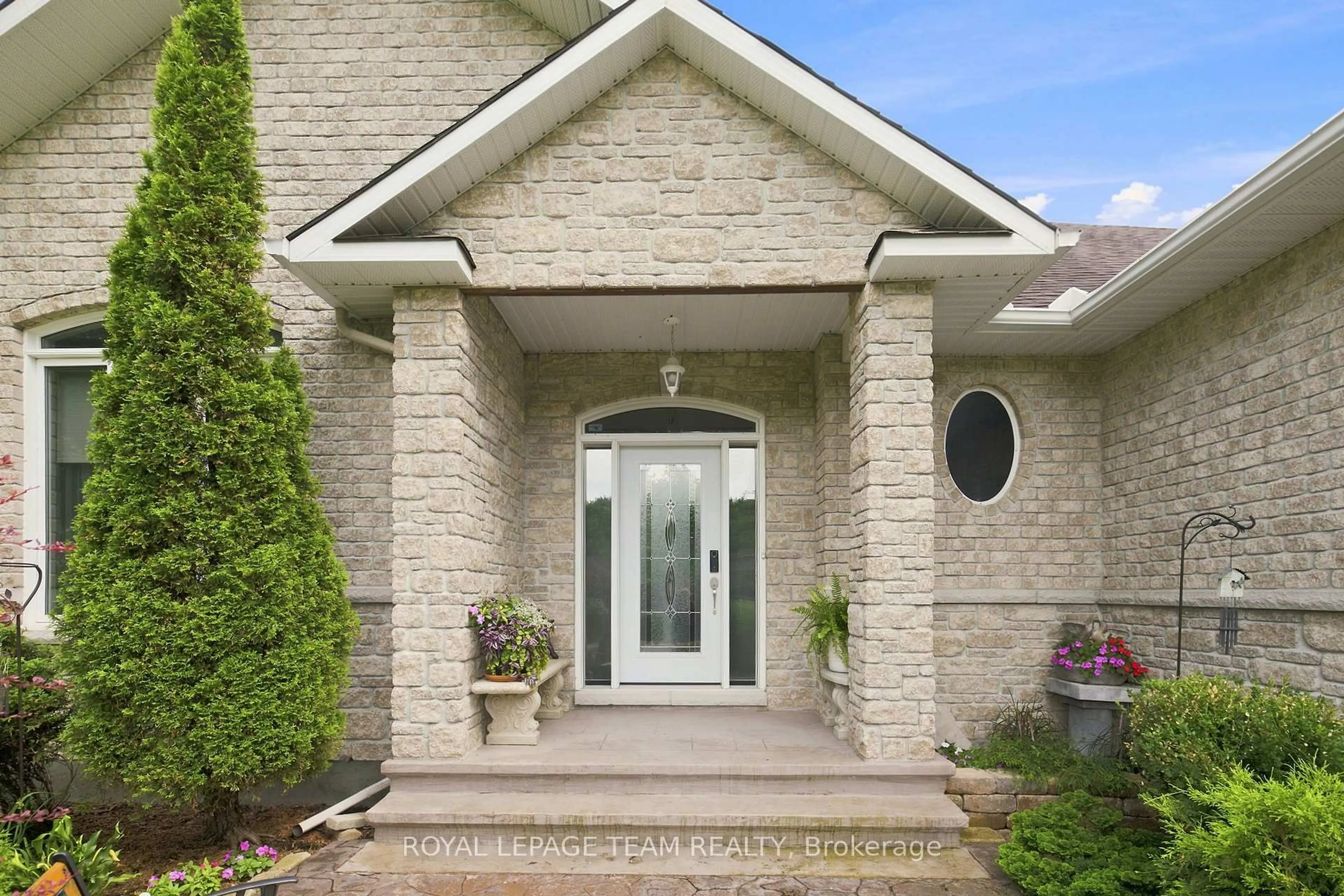 Home with brick exterior material, street for 6810 Pebble Trail Way, Ottawa Ontario K4P 0B7