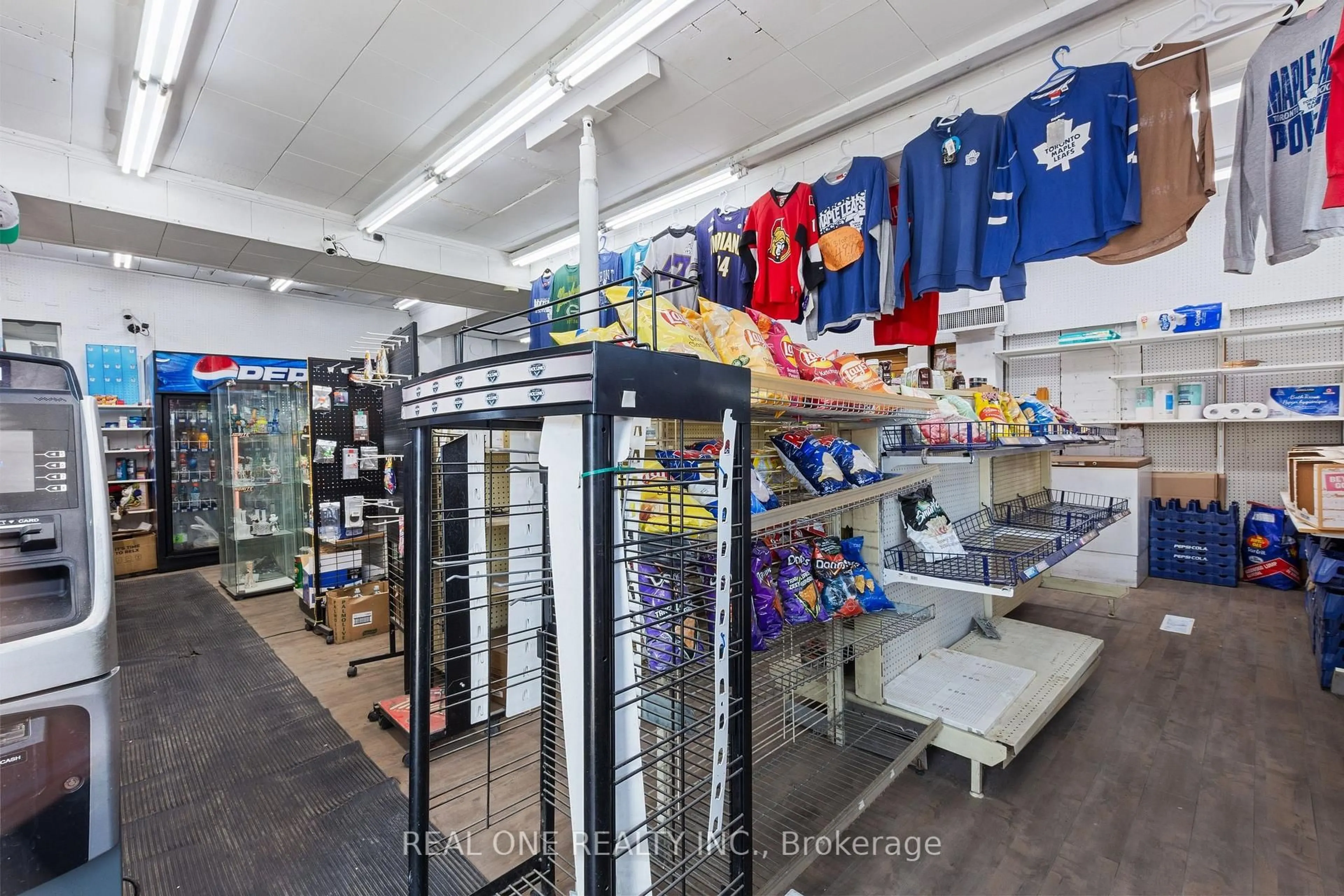 Unknown for 155 Victoria Ave, Hamilton Ontario L8L 5E7