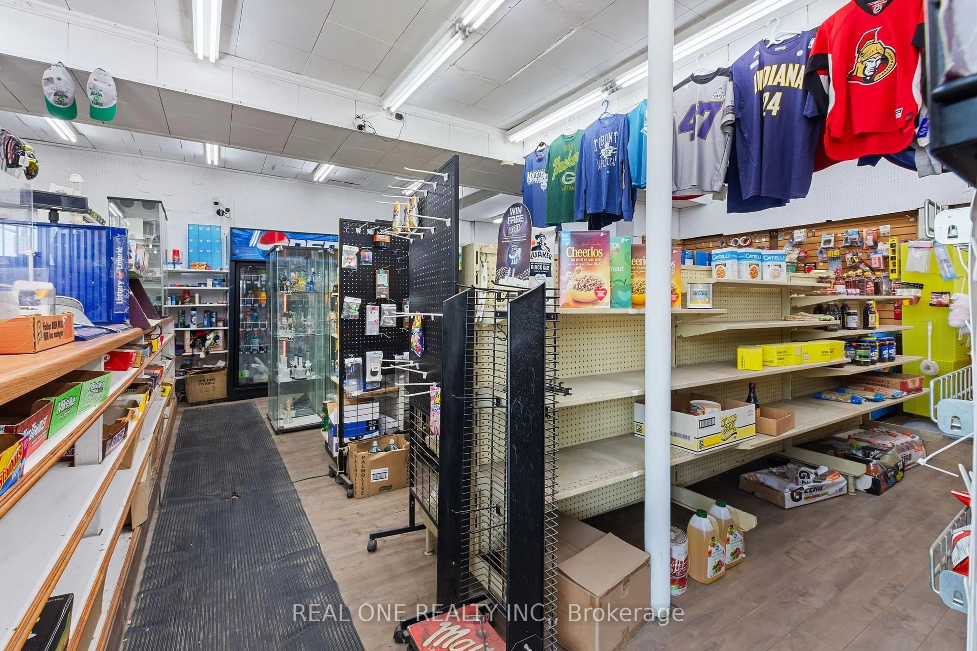 Unknown for 155 Victoria Ave, Hamilton Ontario L8L 5E7
