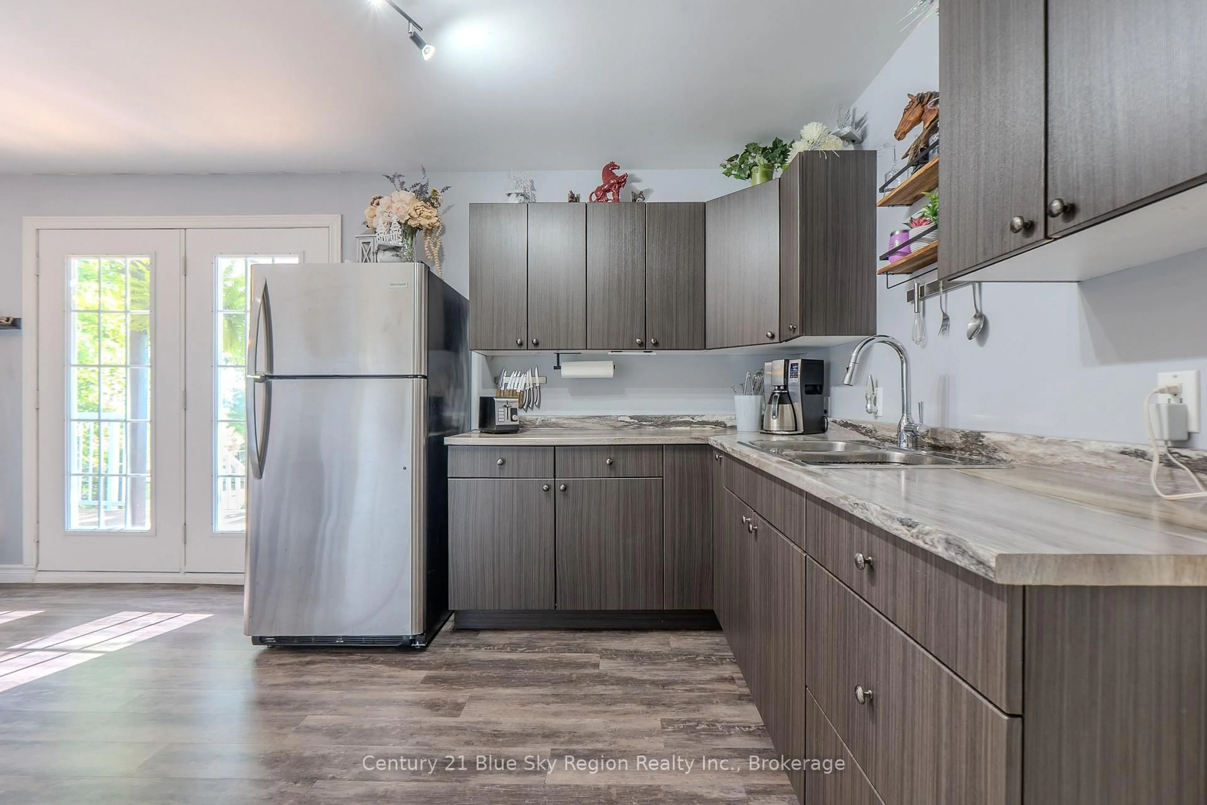 Open concept kitchen, unknown for 1991 Jocko Point Rd, North Bay Ontario P1B 8G5