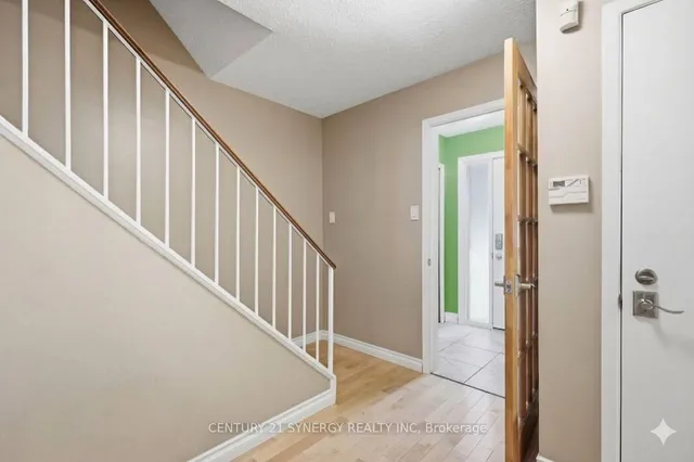 417 Sandhamn Private, Ottawa 3