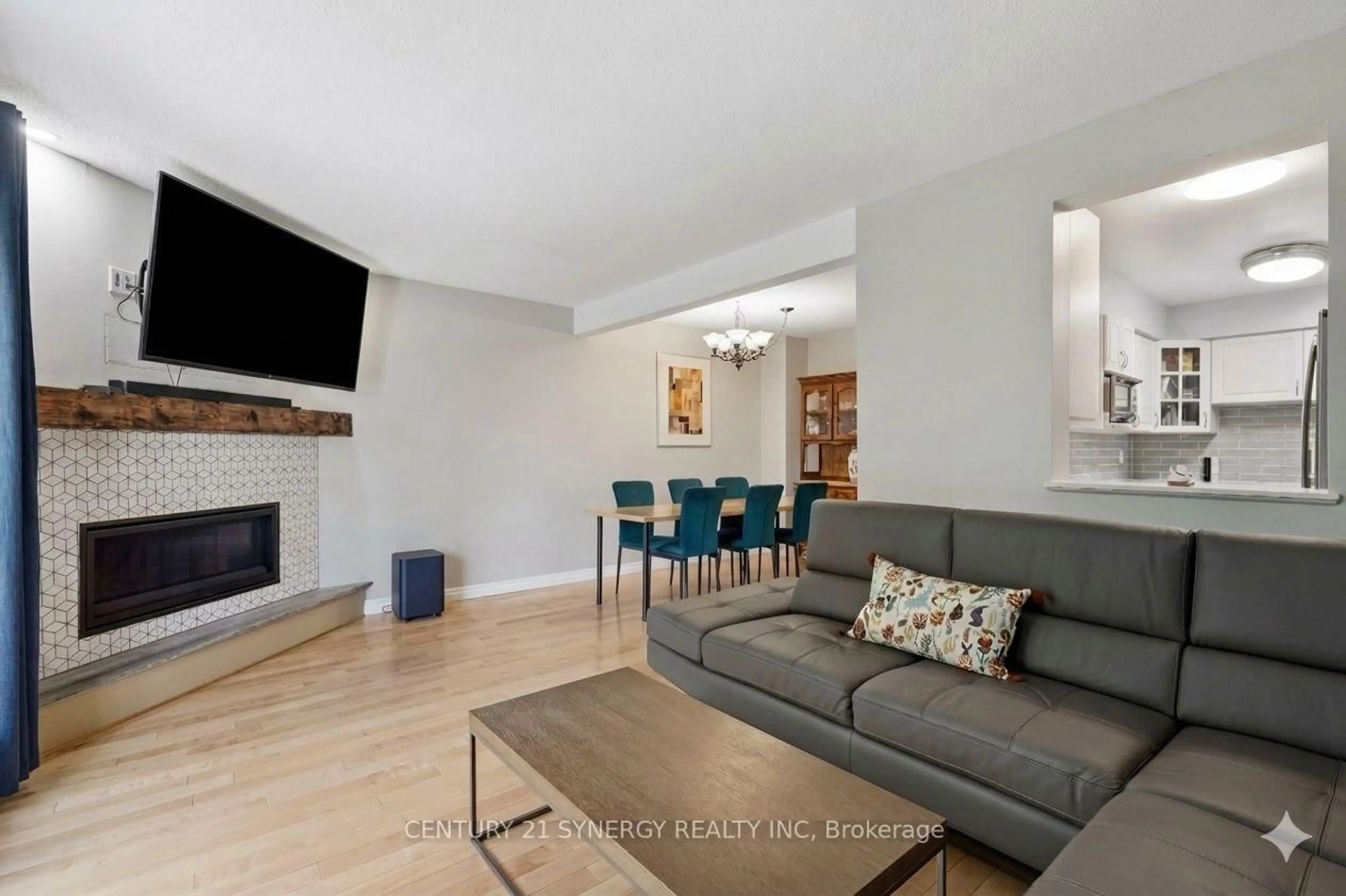 Living room with furniture, unknown for 417 Sandhamn Private, Ottawa Ontario K1T 2Y9