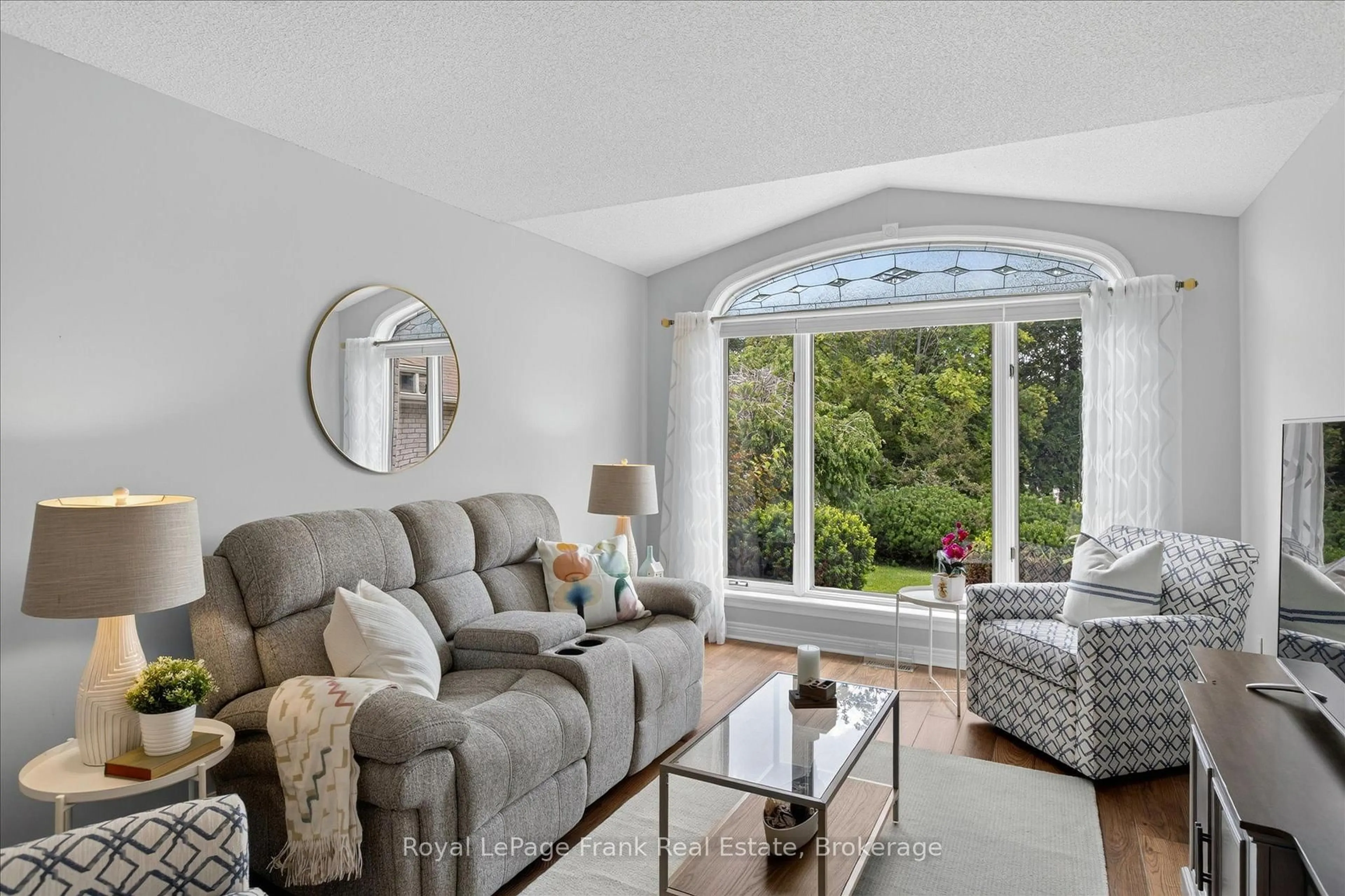 Living room with furniture, unknown for 64 Island Bay Dr, Kawartha Lakes Ontario K0M 1A0