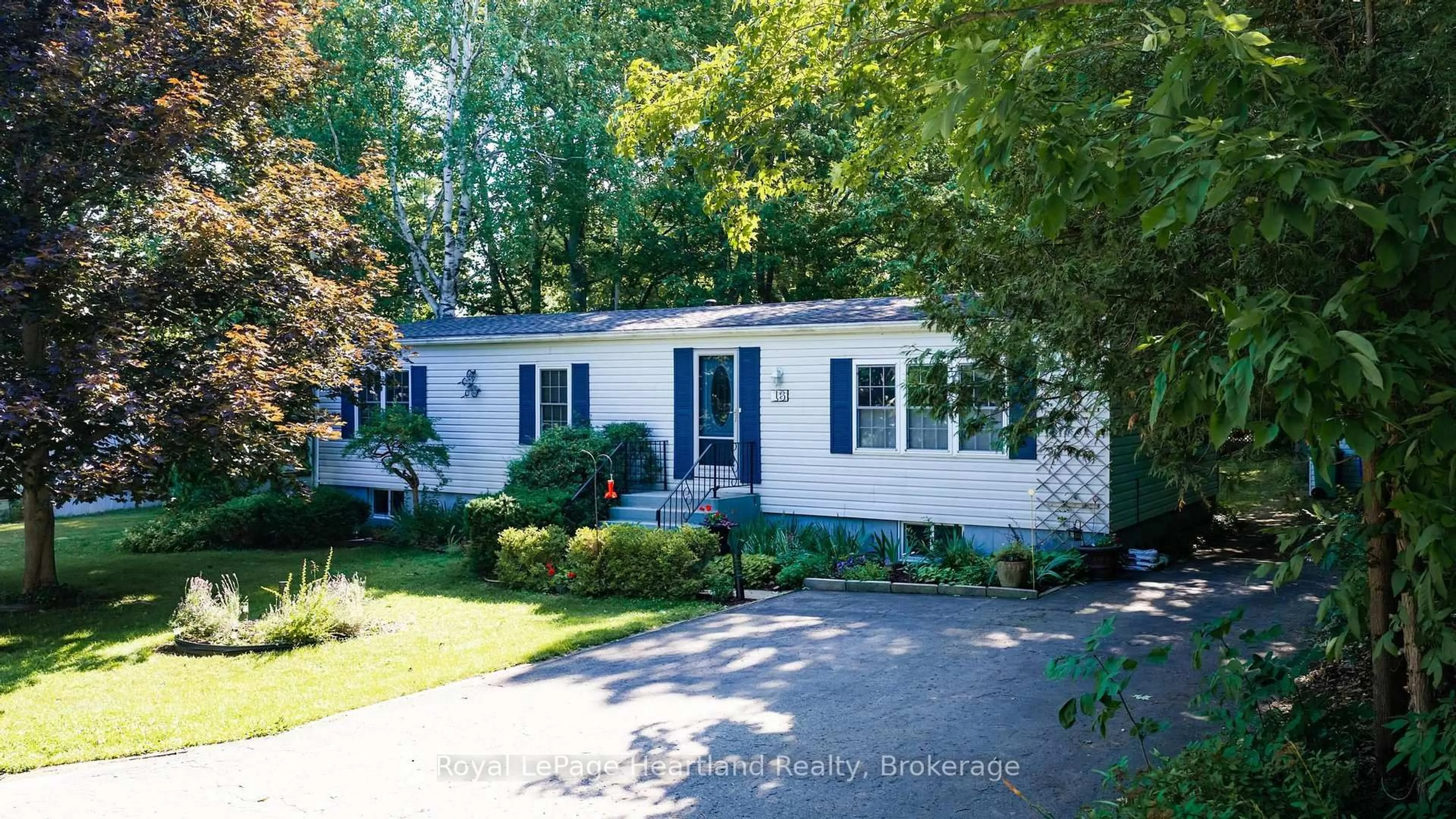 Home with vinyl exterior material, street for 16 Huron Lane, Ashfield-Colborne-Wawanosh Ontario N7A 3Y2