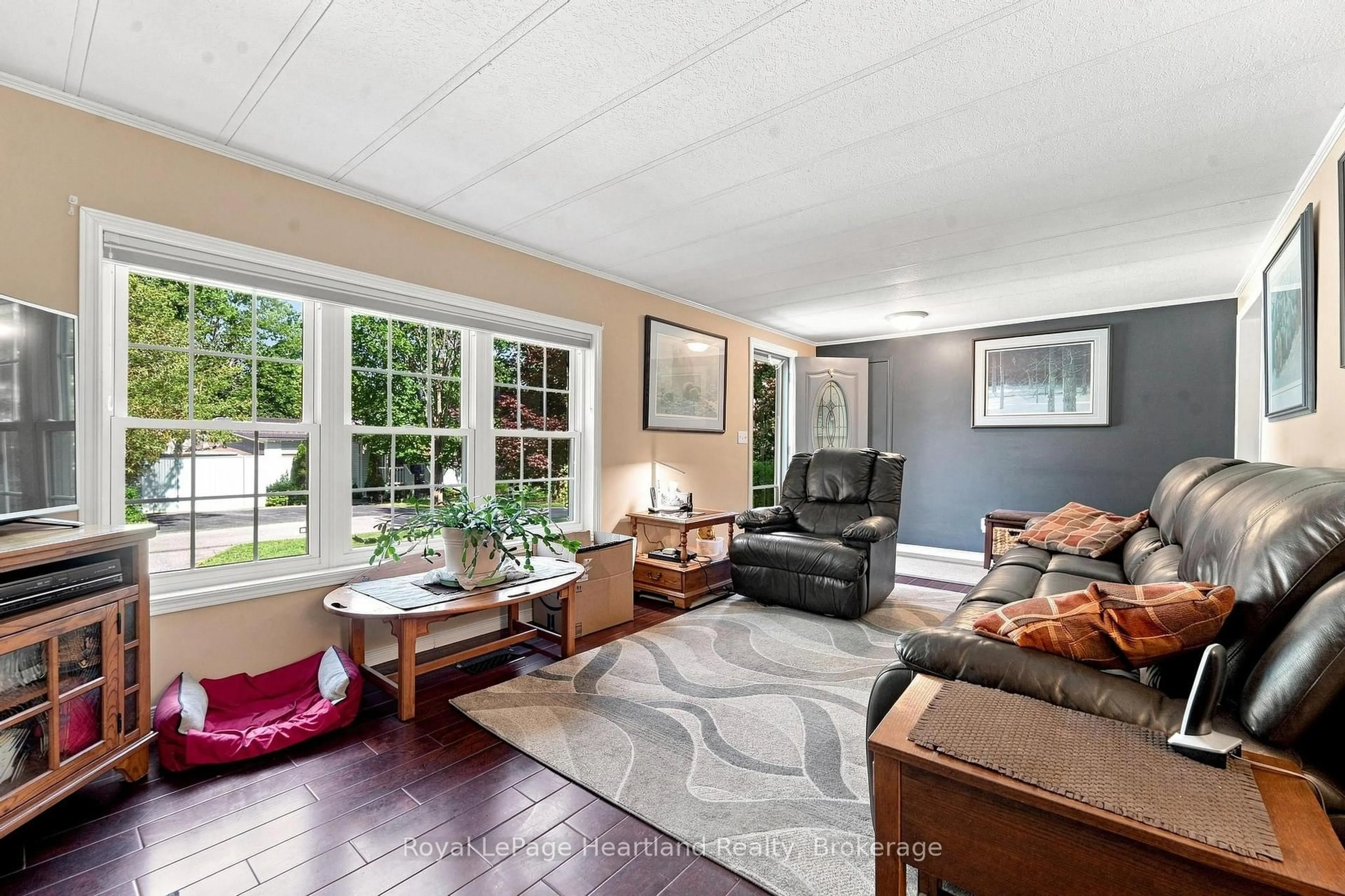 Living room with furniture, unknown for 16 Huron Lane, Ashfield-Colborne-Wawanosh Ontario N7A 3Y2