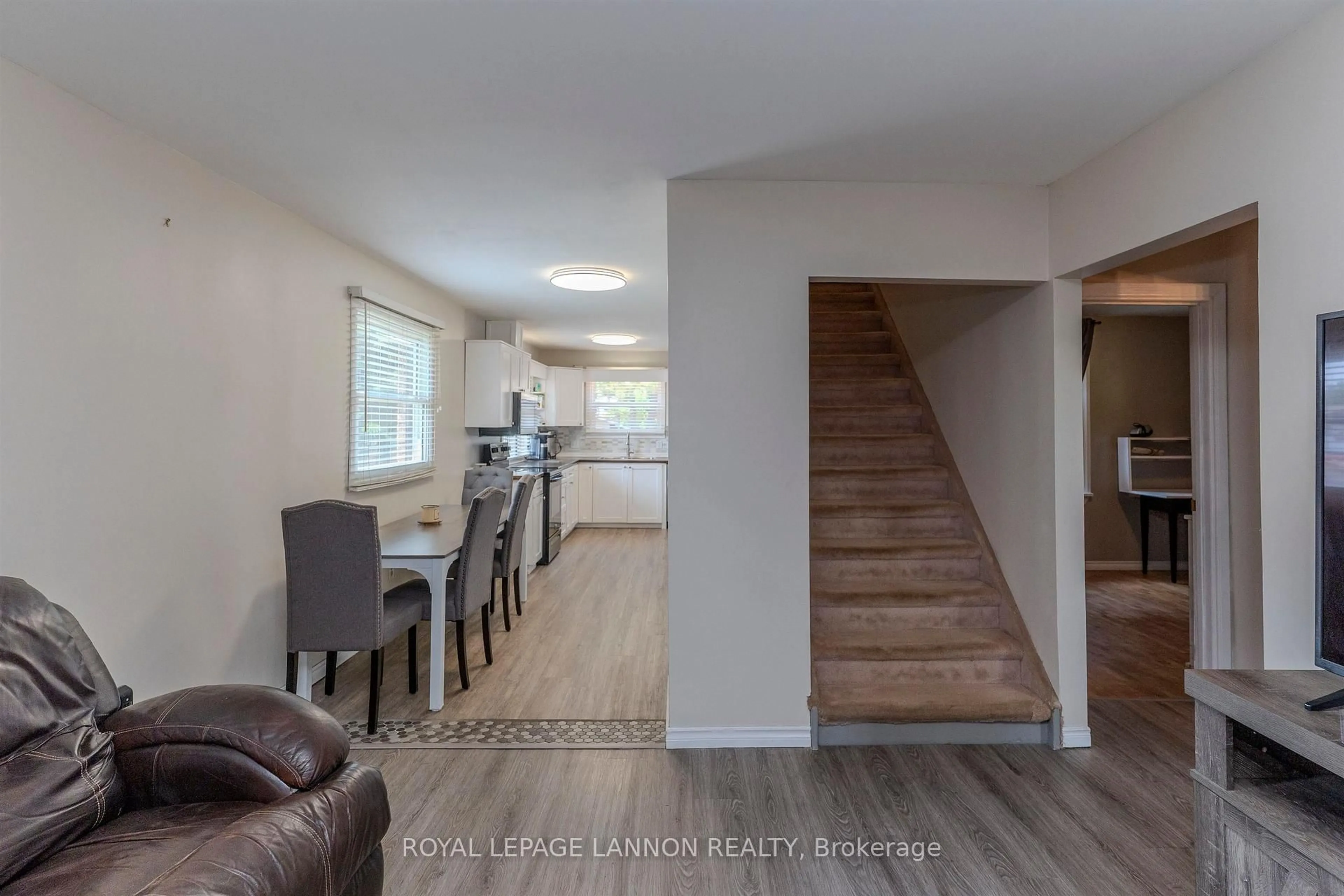 Unknown for 1117 Mountdale Ave, Thunder Bay Ontario P7E 3A2