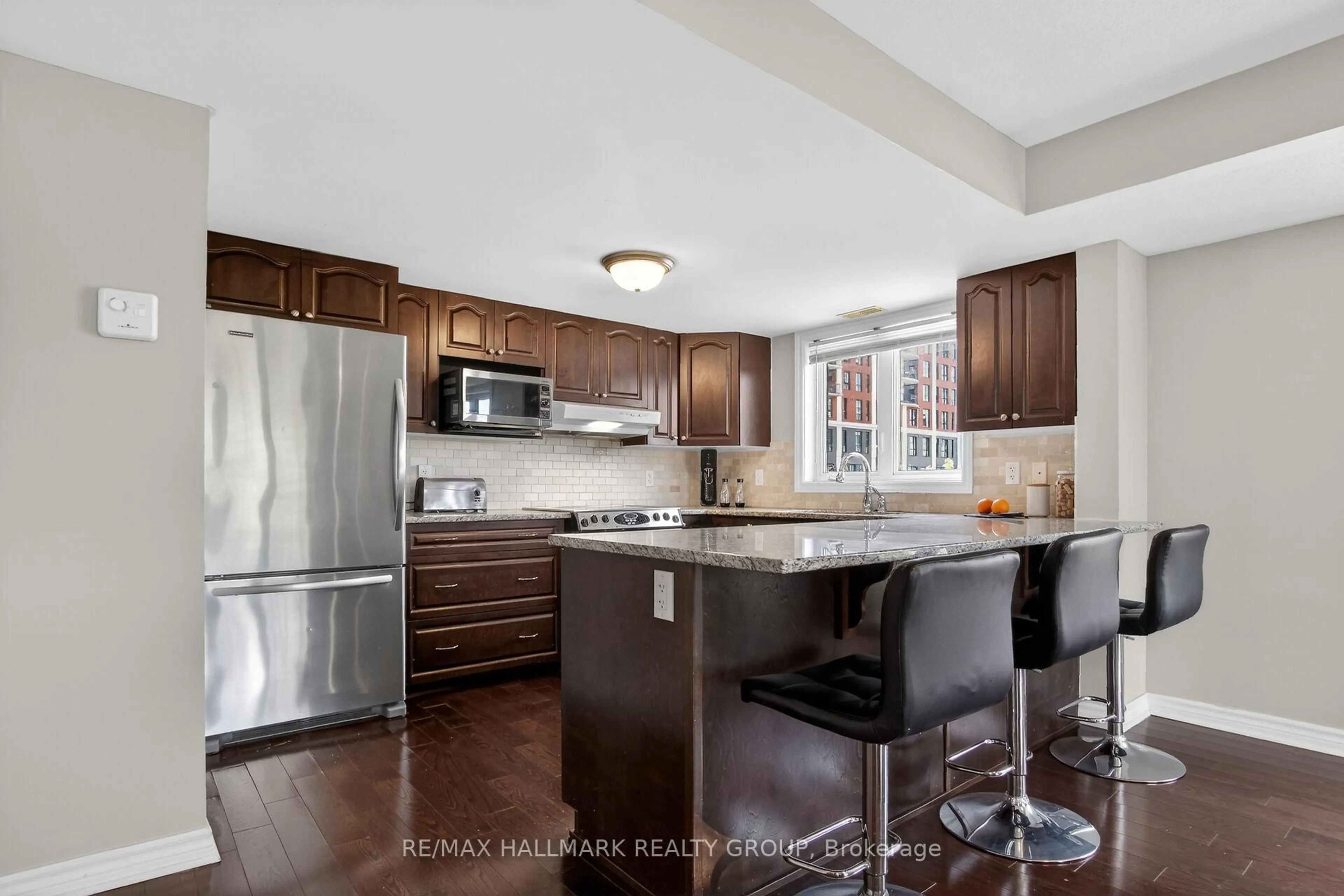 Open concept kitchen, unknown for 1145 Longfields Dr #B, Ottawa Ontario K2J 5R5