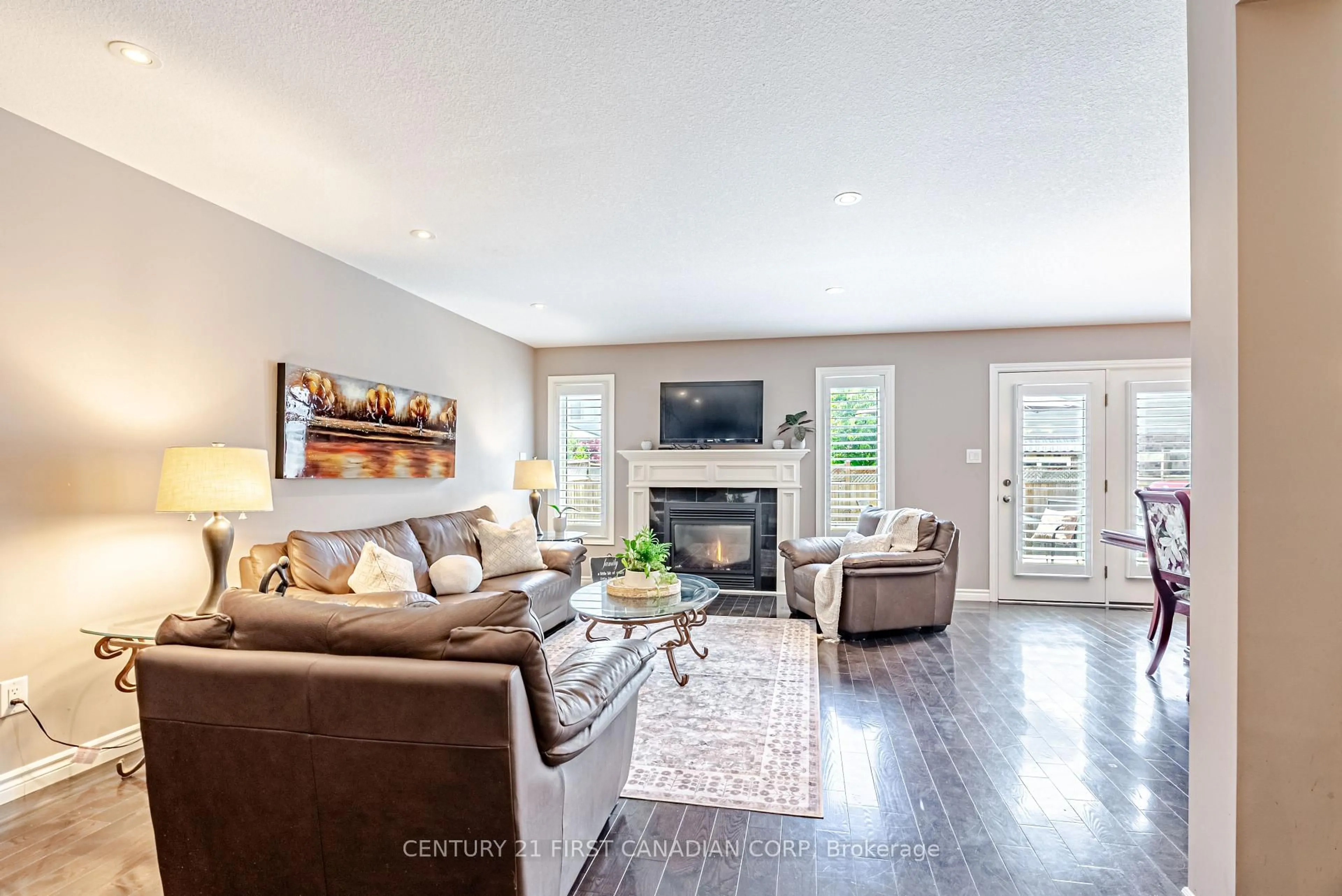 Living room with furniture, unknown for 3288 Casson Way, London South Ontario N6L 0B9