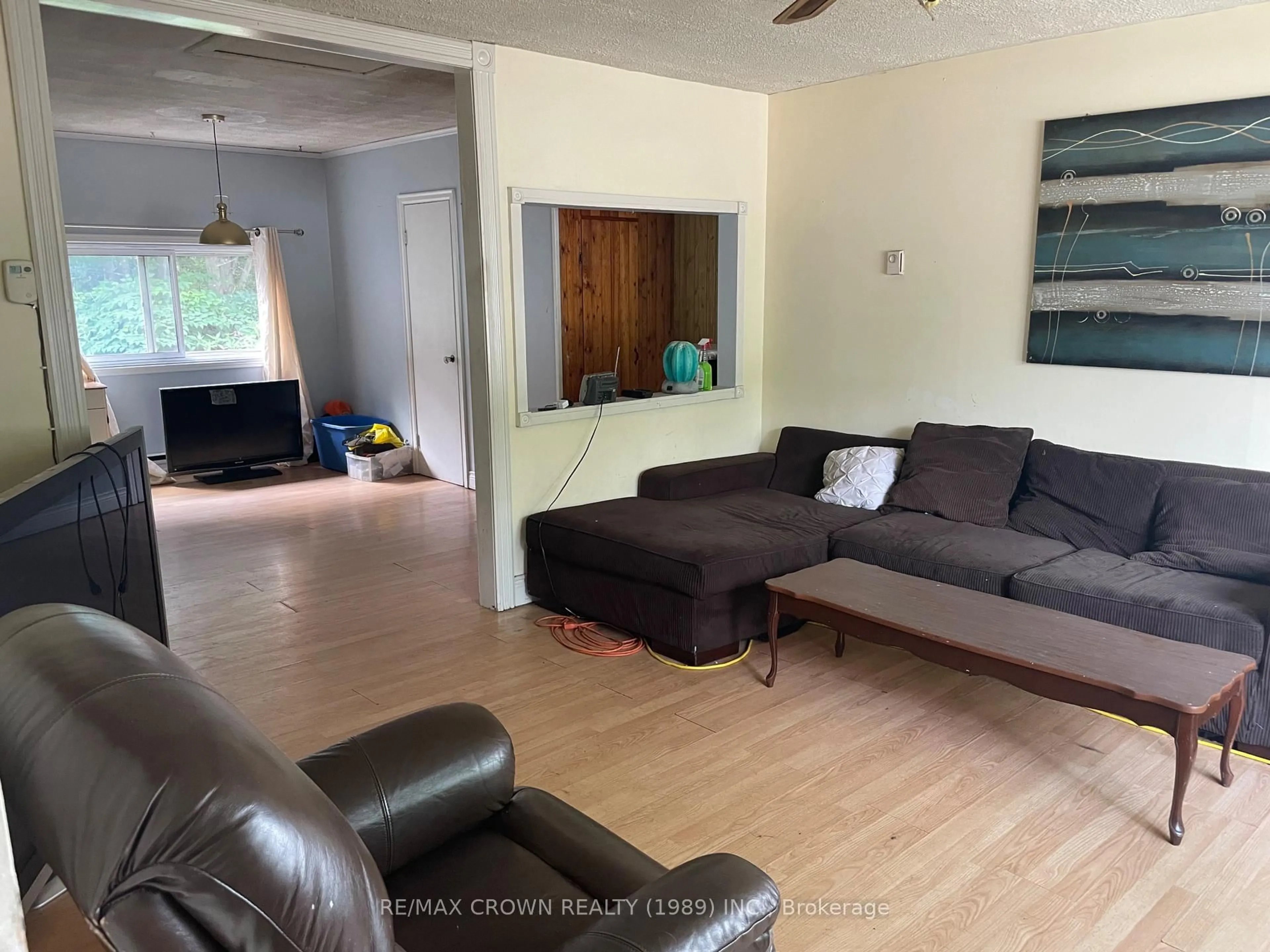 Living room with furniture, unknown for 939 Lakeshore Dr, North Bay Ontario P1A 2H1