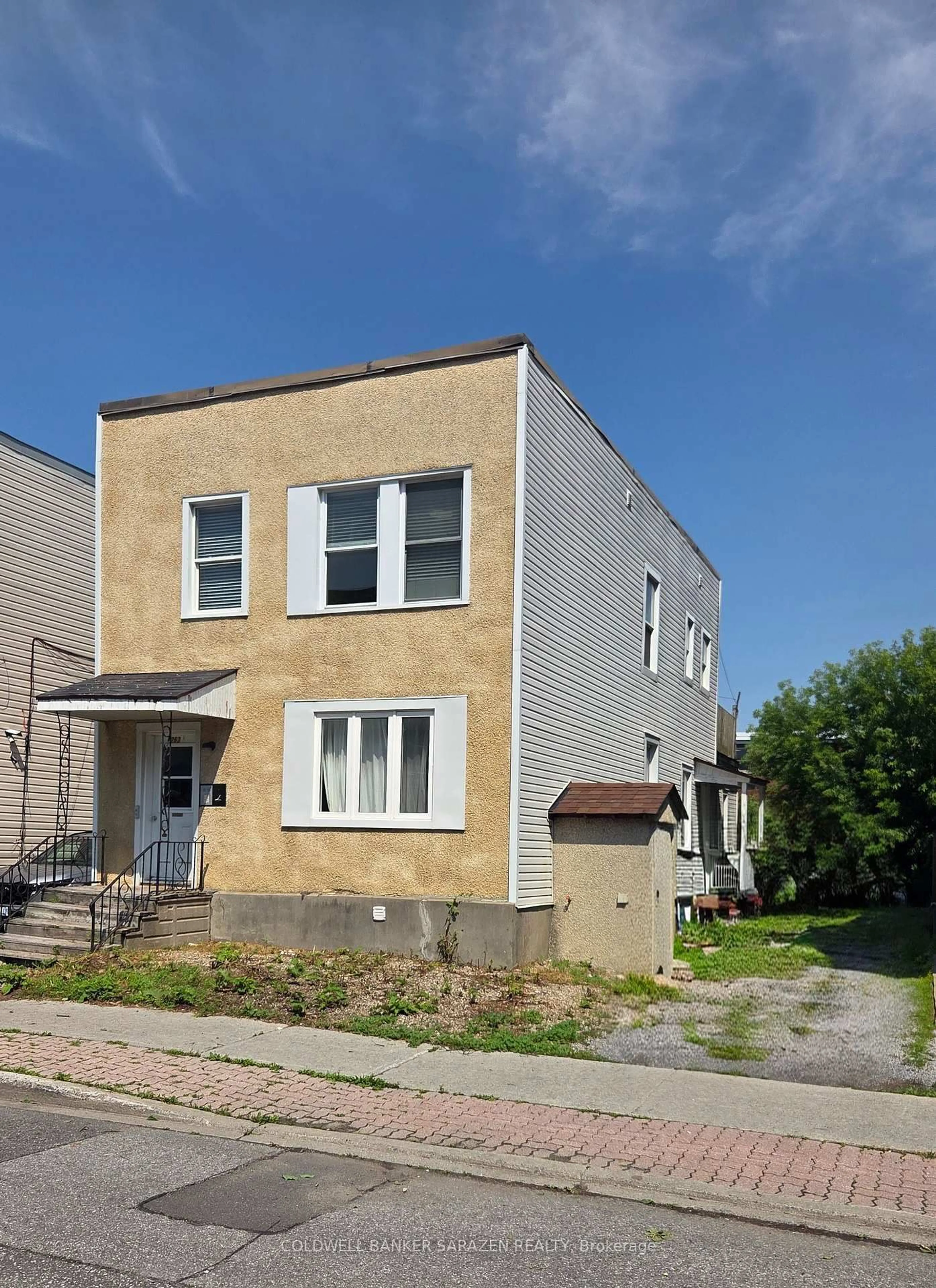 Home with brick exterior material, street for 263 St Andrew St, Ottawa Ontario K1N 5G8