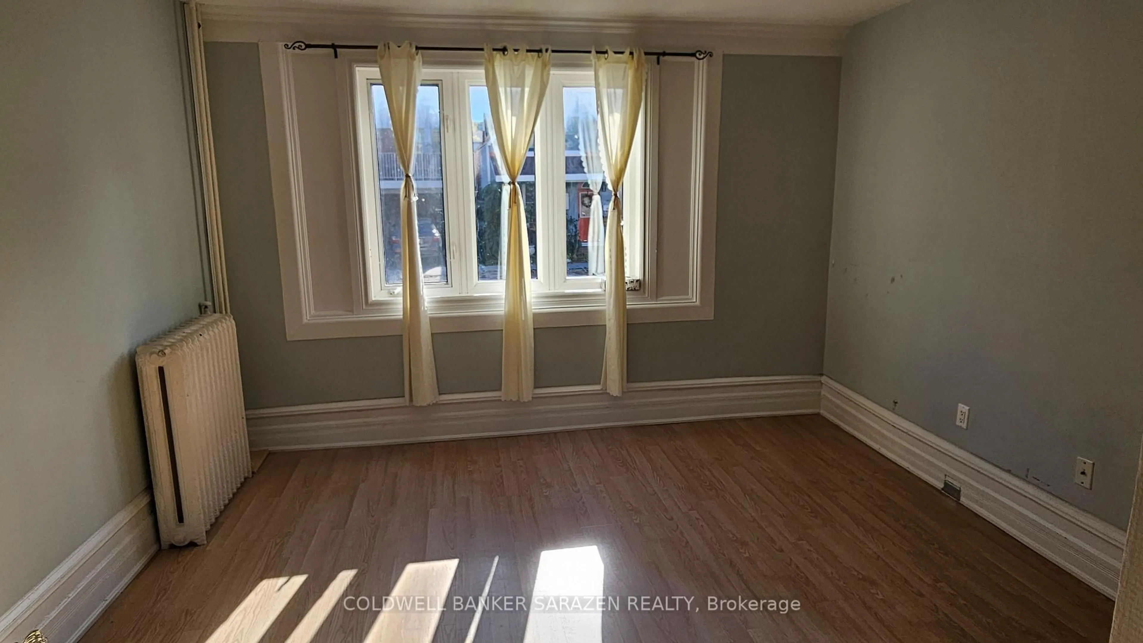 A pic of a room for 263 St Andrew St, Ottawa Ontario K1N 5G8