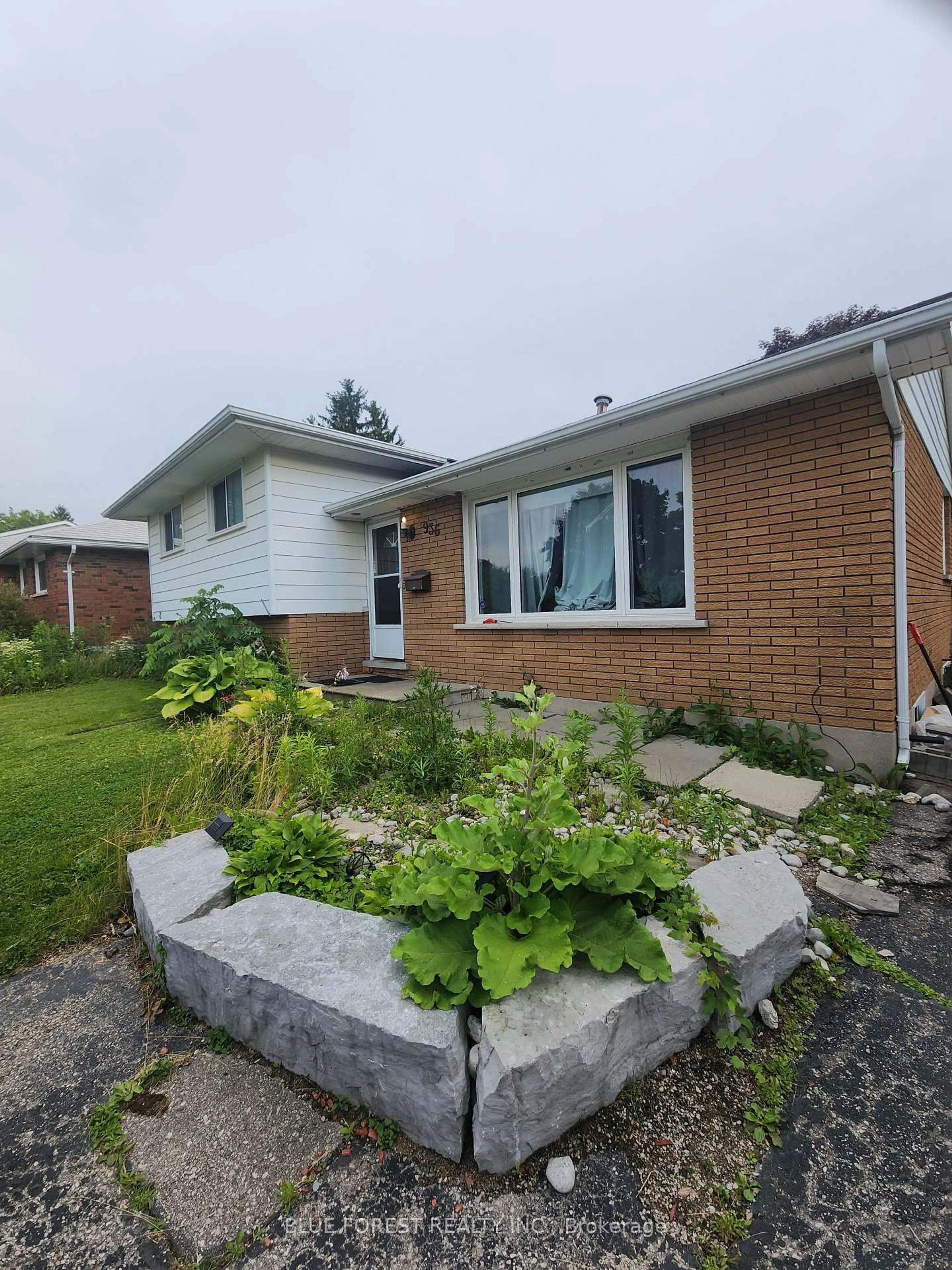 Home with brick exterior material, street for 936 Alice St, Woodstock Ontario N4S 2J7