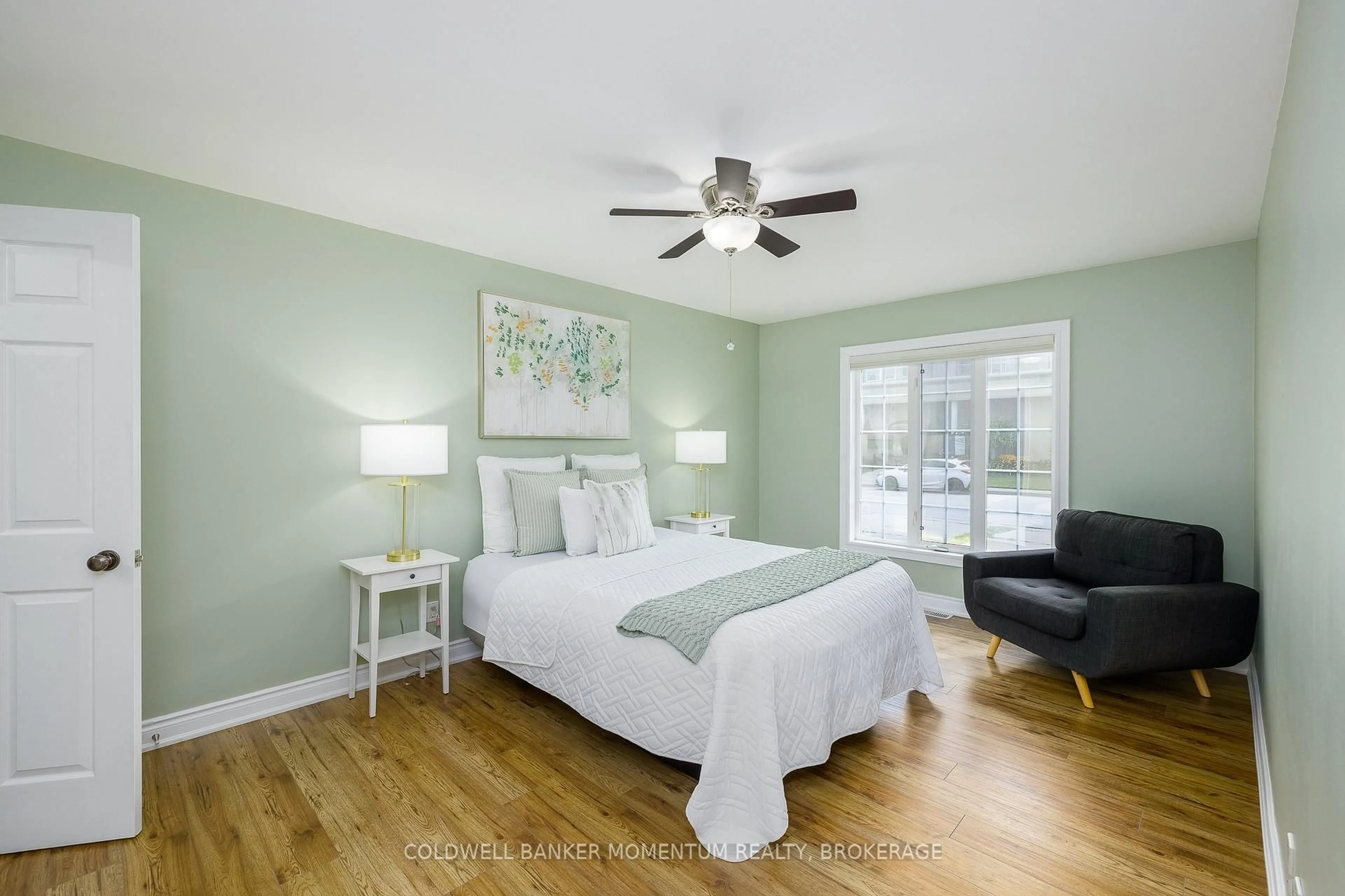 Bedroom with bed, wood/laminate floor for 25 ORMOND St, Thorold Ontario L2V 1Y3