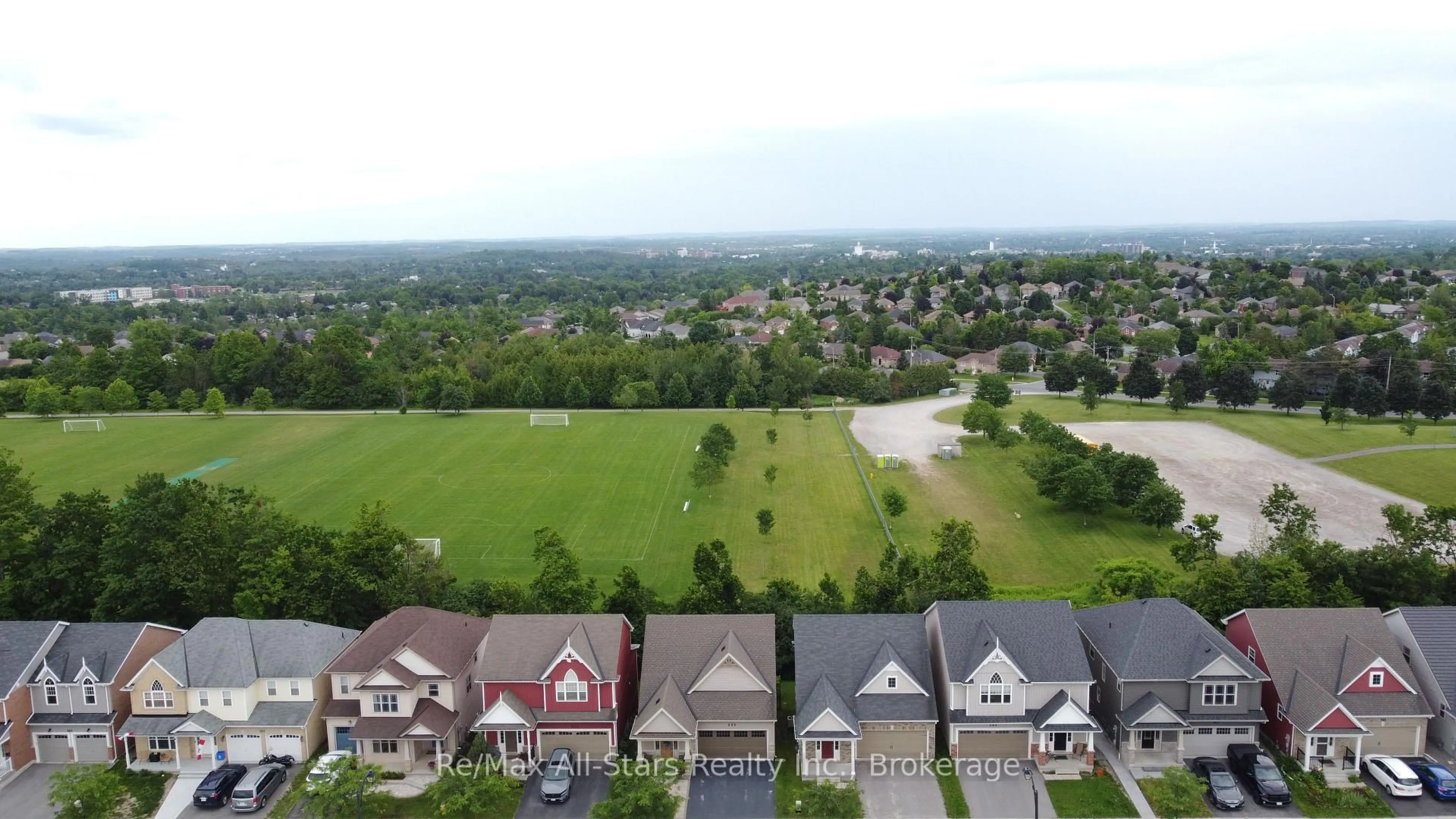 A pic from outside/outdoor area/front of a property/back of a property/a pic from drone, mountain view for 553 Grange Way, Peterborough Ontario K9H 7M9