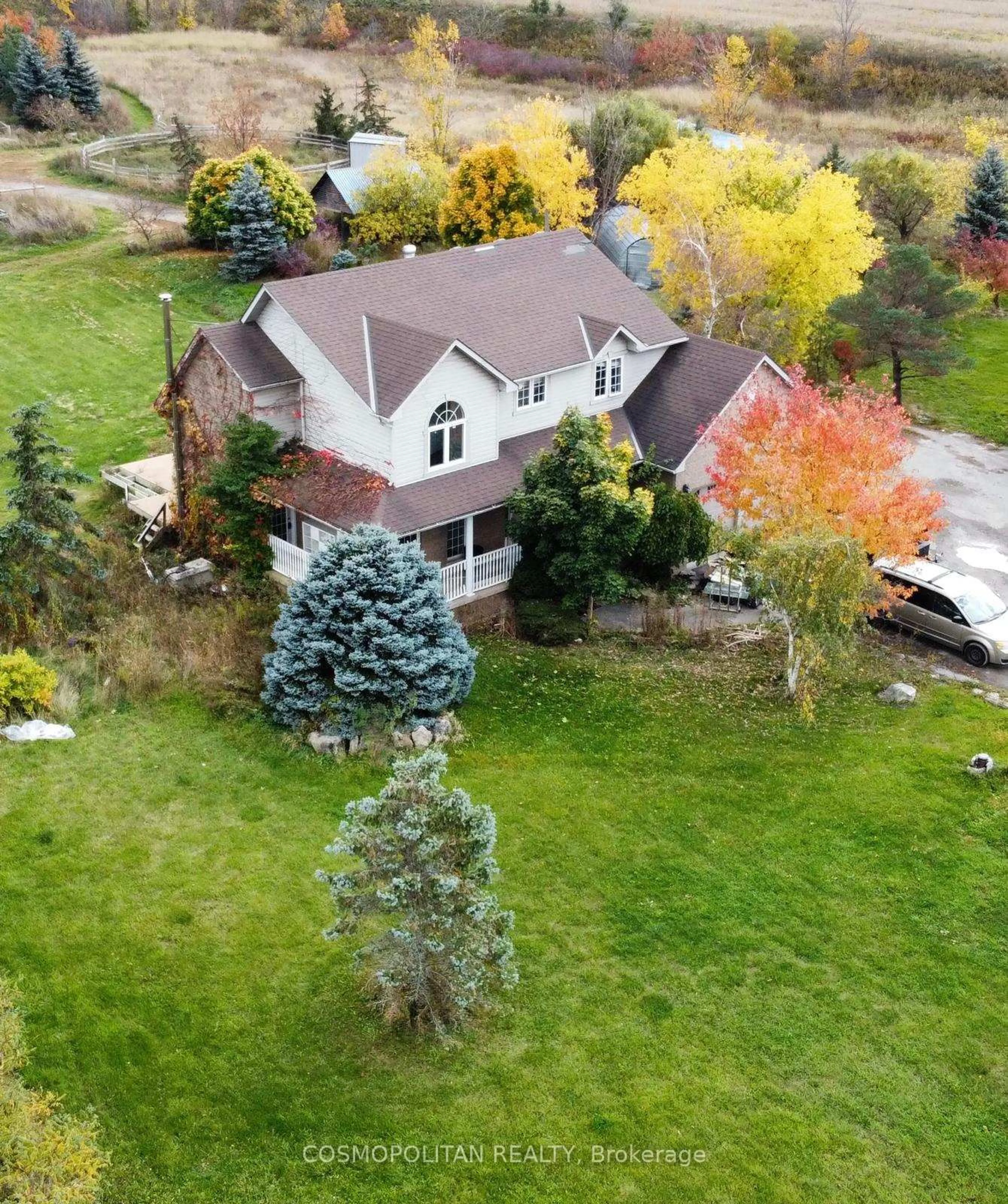 A pic from outside/outdoor area/front of a property/back of a property/a pic from drone, unknown for 195 Woolverton Rd, Grimsby Ontario L3M 4E7