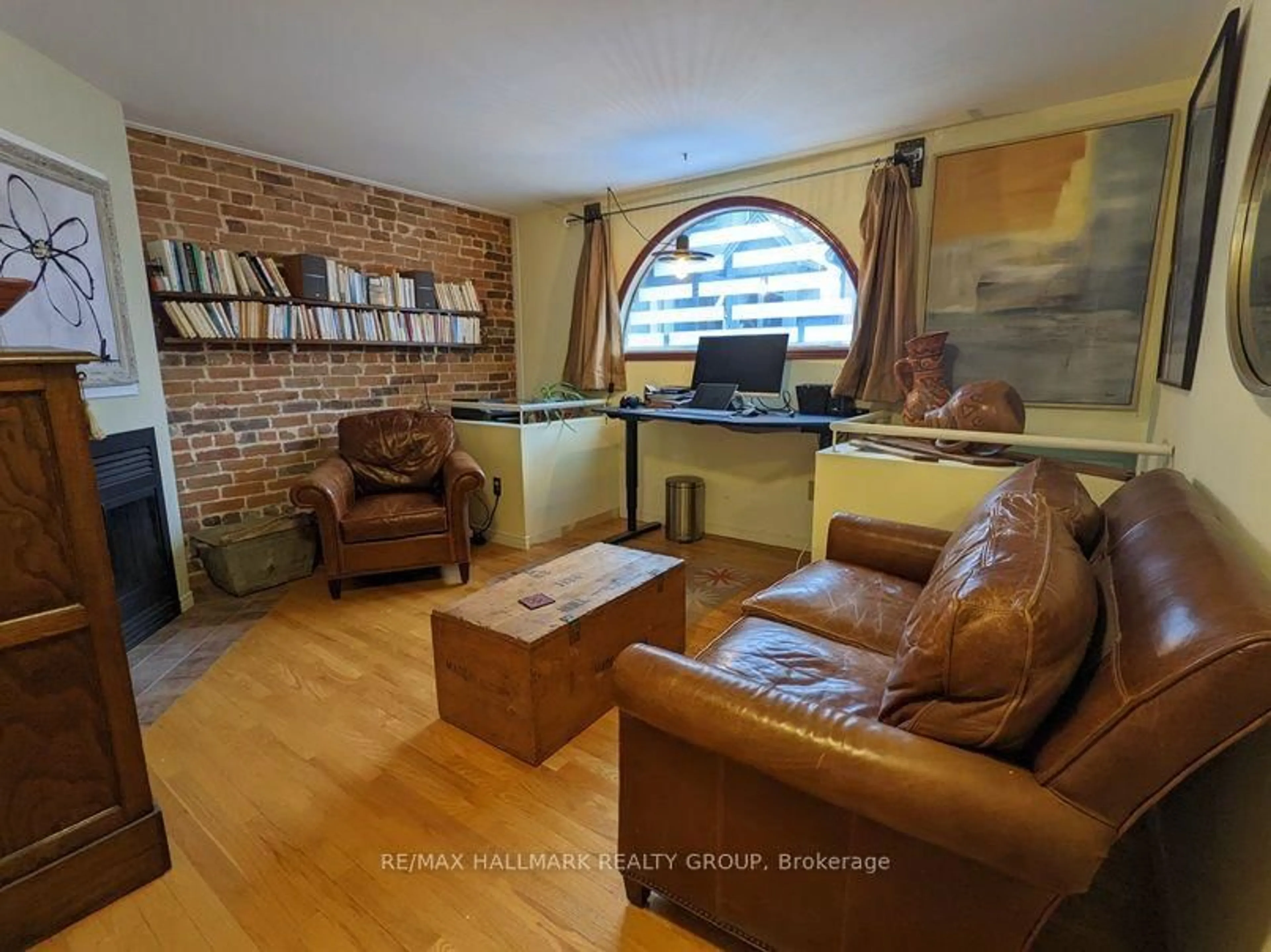 Living room with furniture, unknown for 509 King Edward Ave #1, Ottawa Ontario K1N 7N3