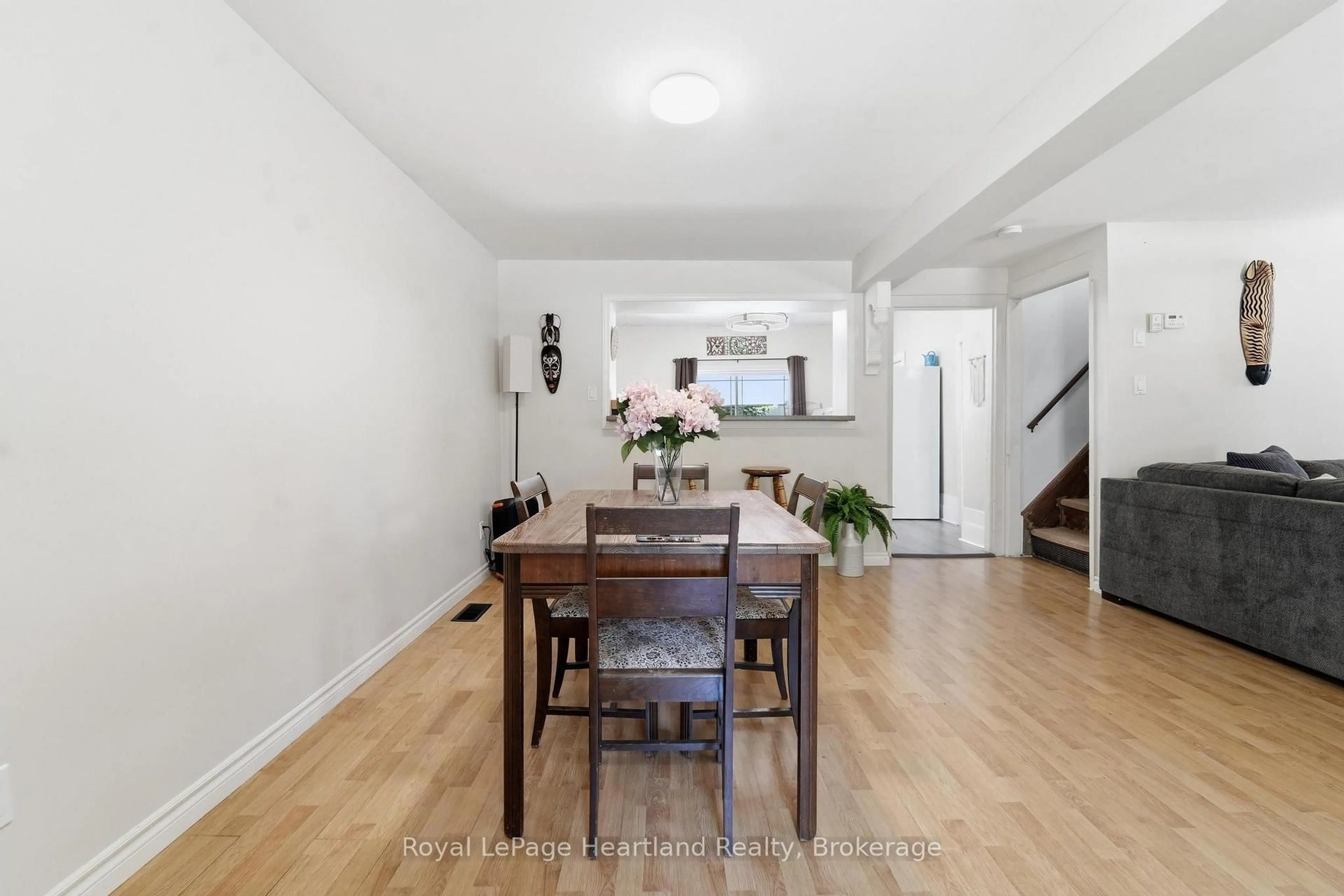 Dining room, unknown for 117 Quebec St, Goderich Ontario N7A 2G6