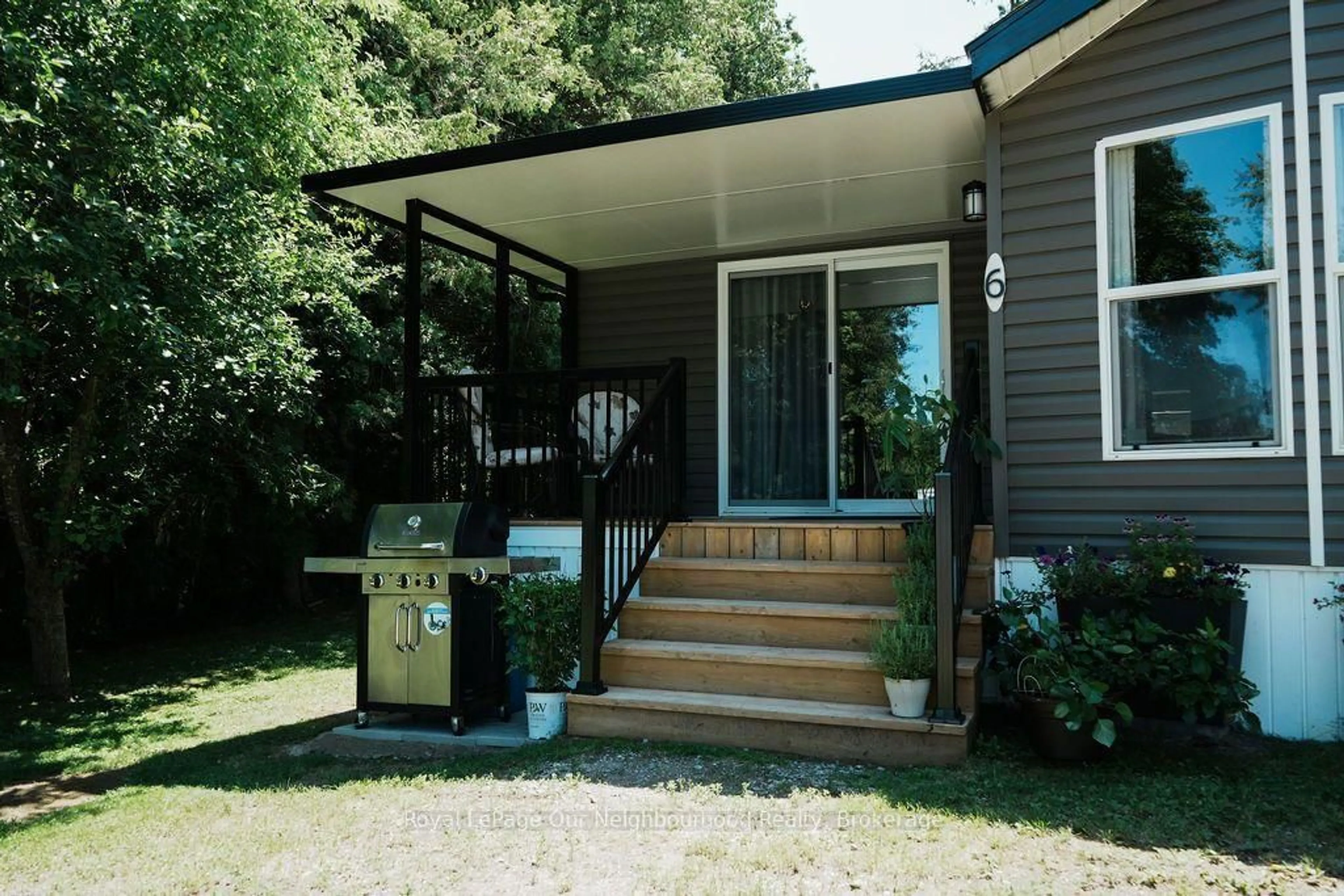 Home with vinyl exterior material, street for 1093 County Rd 28 Rd #6, Otonabee-South Monaghan Ontario K0L 1V0