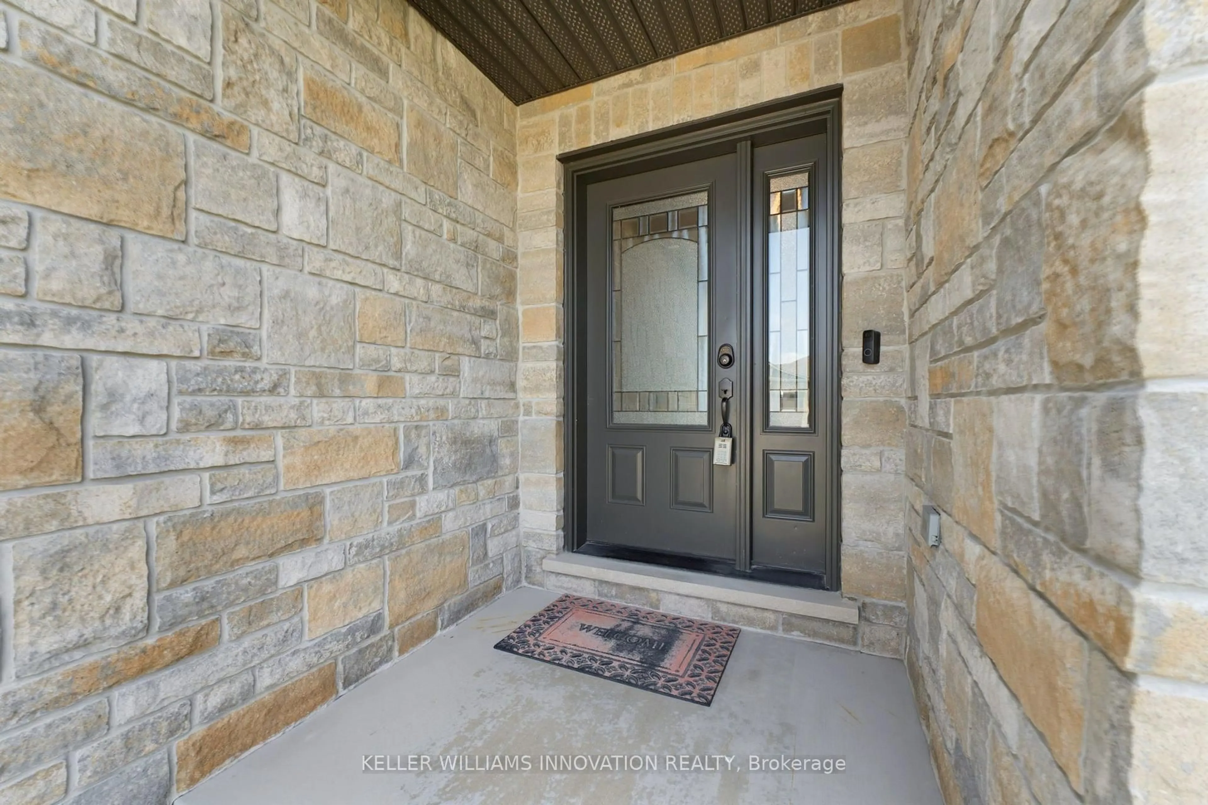 Indoor entryway for 200 Krotz St, North Perth Ontario N4W 0E1