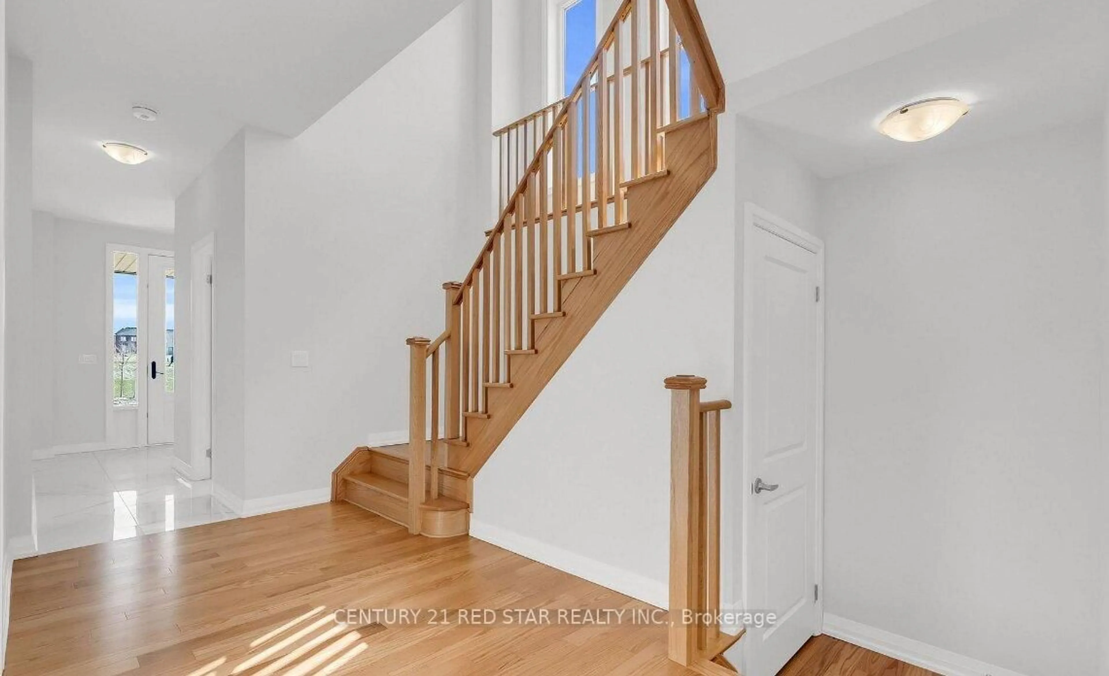 Stairs for 842 Sobeski Ave, Woodstock Ontario N4T 0P2