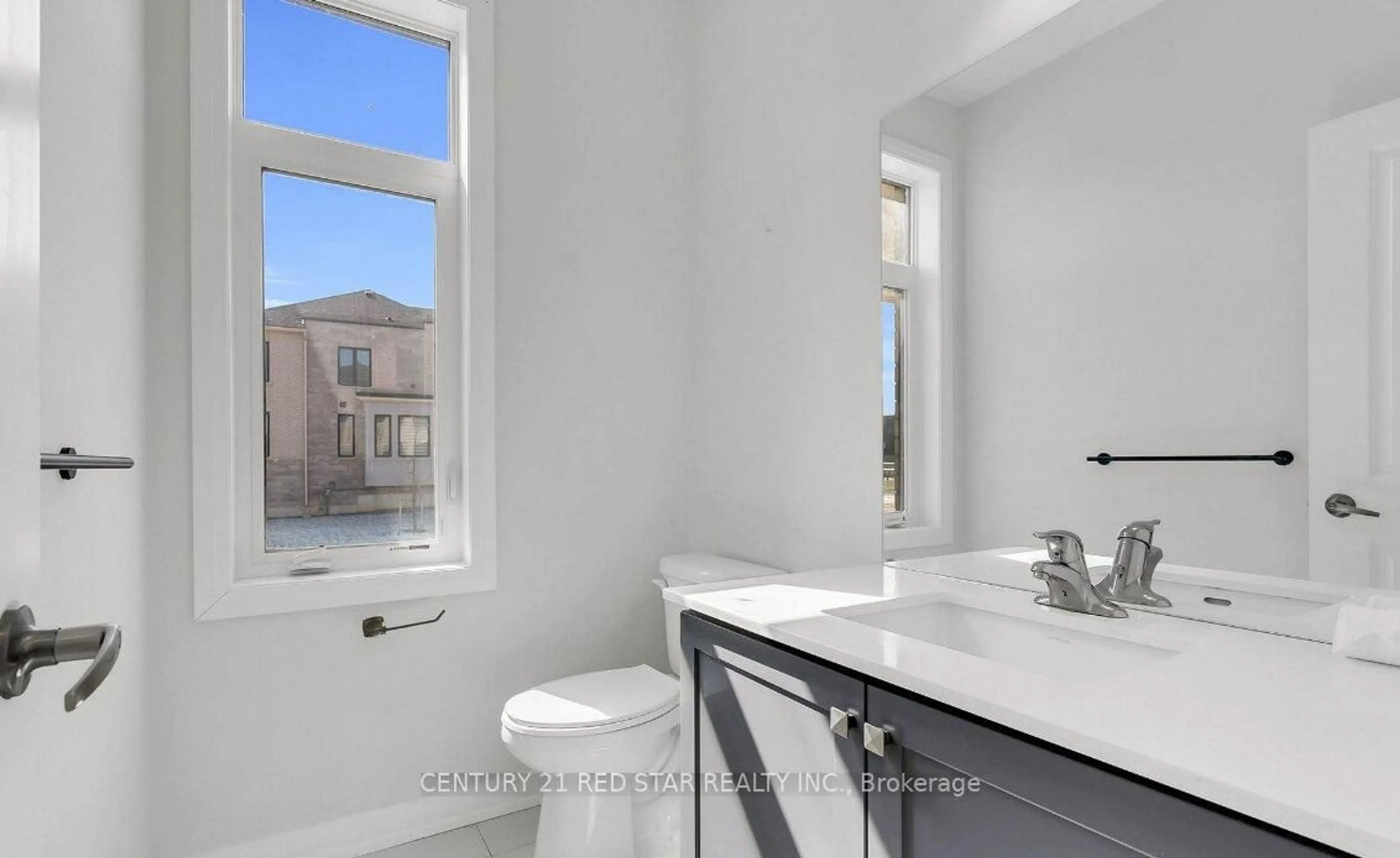 Contemporary bathroom, ceramic/tile floor for 842 Sobeski Ave, Woodstock Ontario N4T 0P2