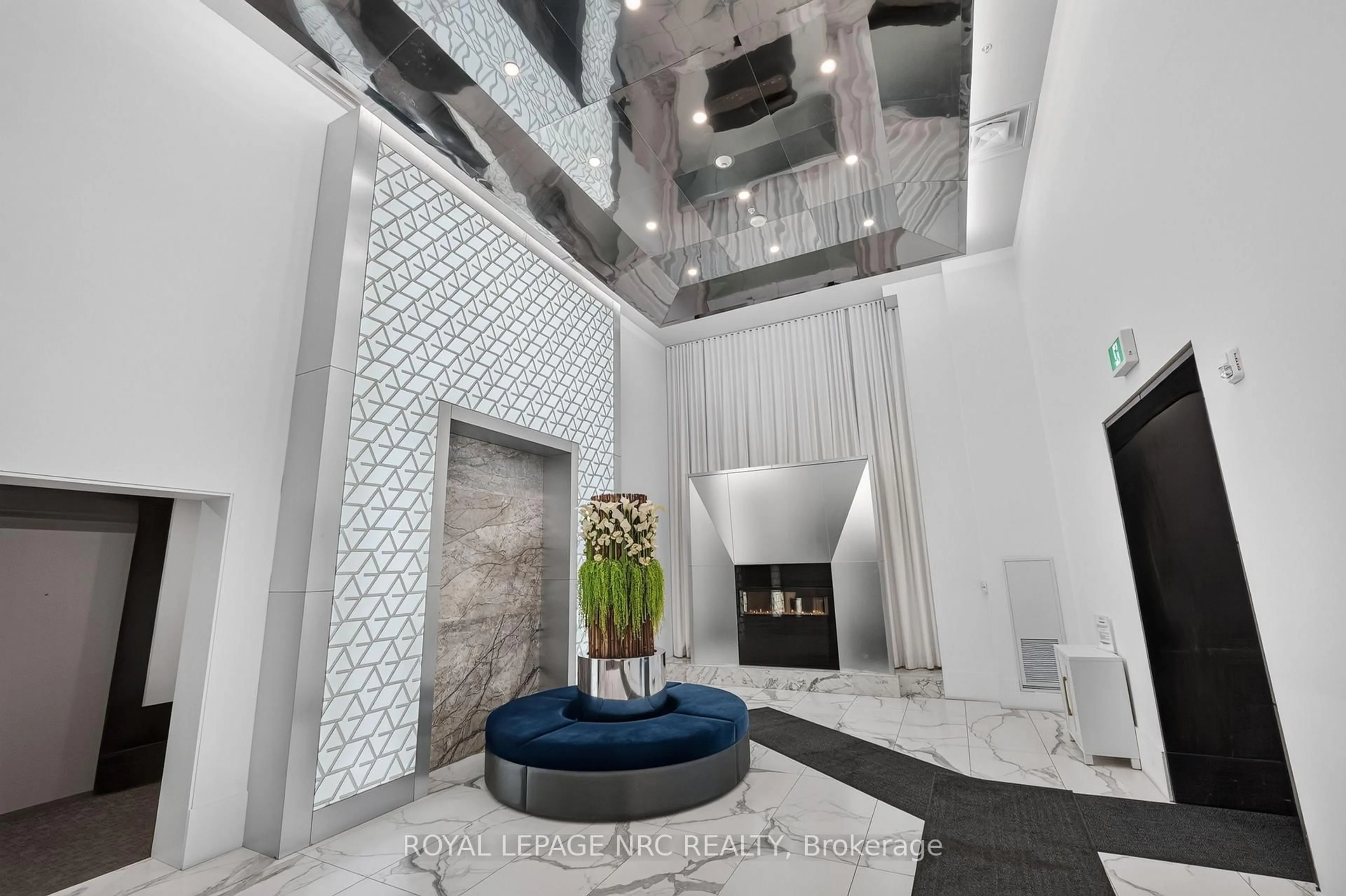 Lobby for 16 Concord Pl #232, Grimsby Ontario L3M 0J1