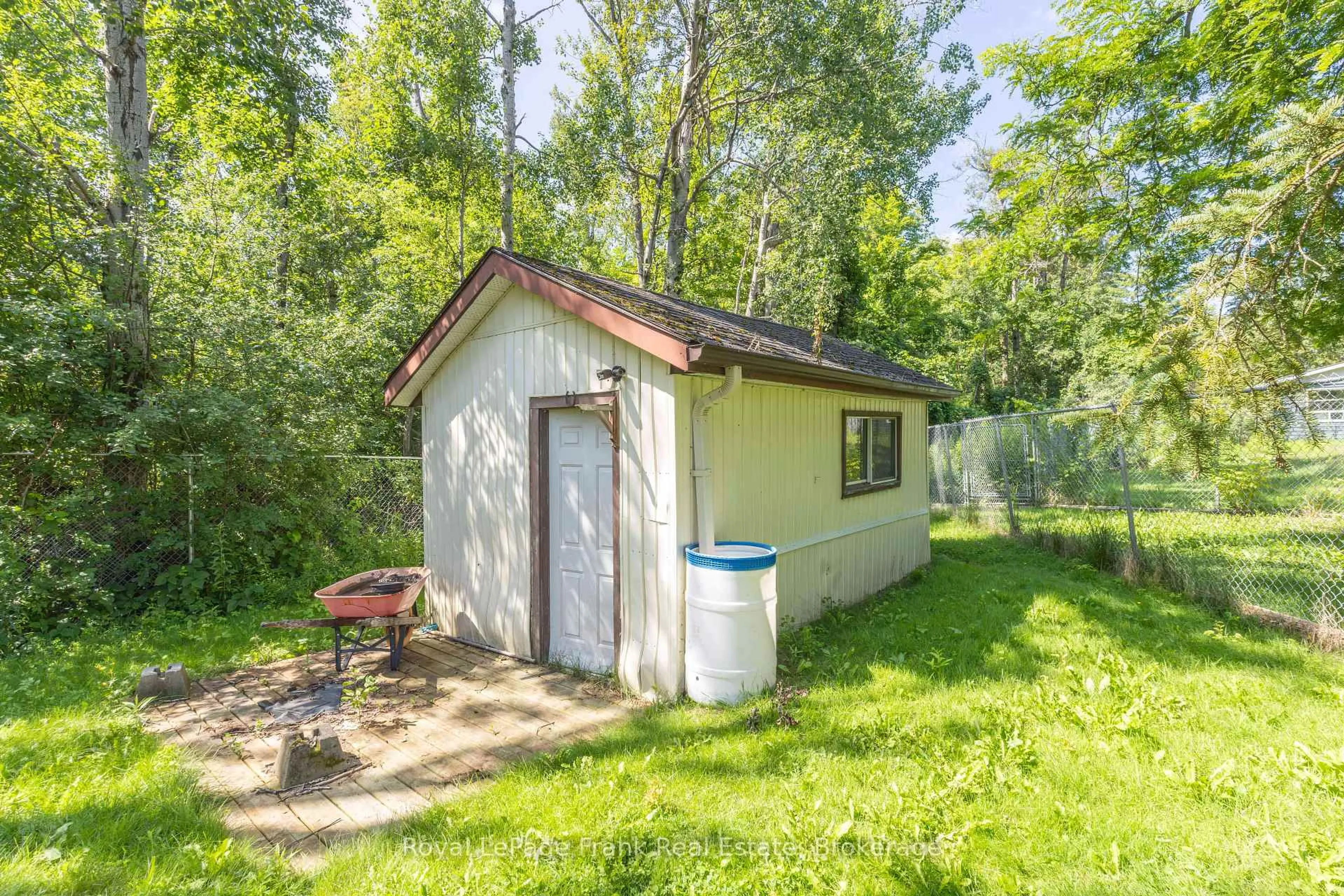 Shed for 2477 Pigeon Lake Rd, Kawartha Lakes Ontario K0M 1A0