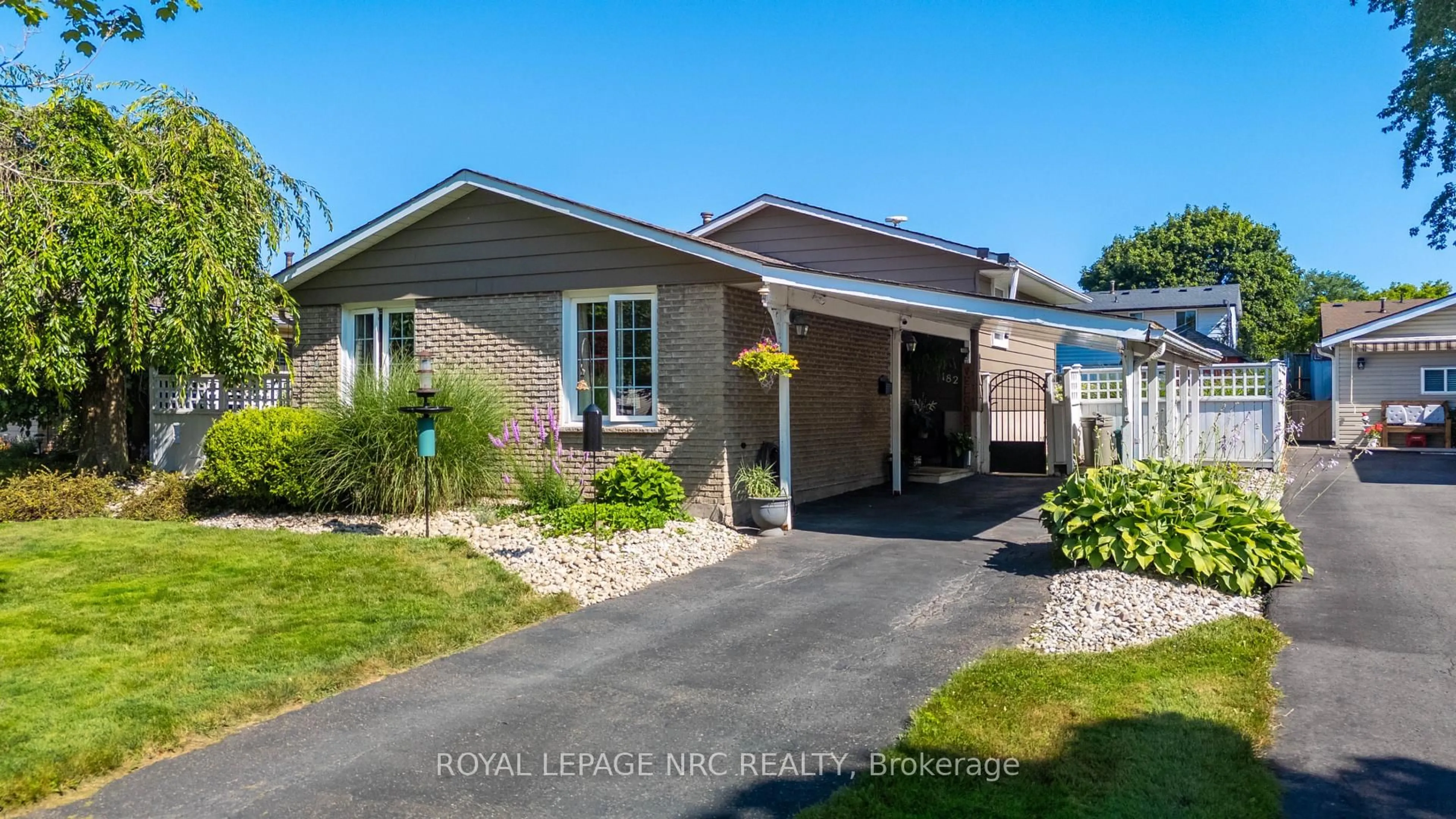 Unknown for 182 Leaside Dr, Welland Ontario L3C 6H1