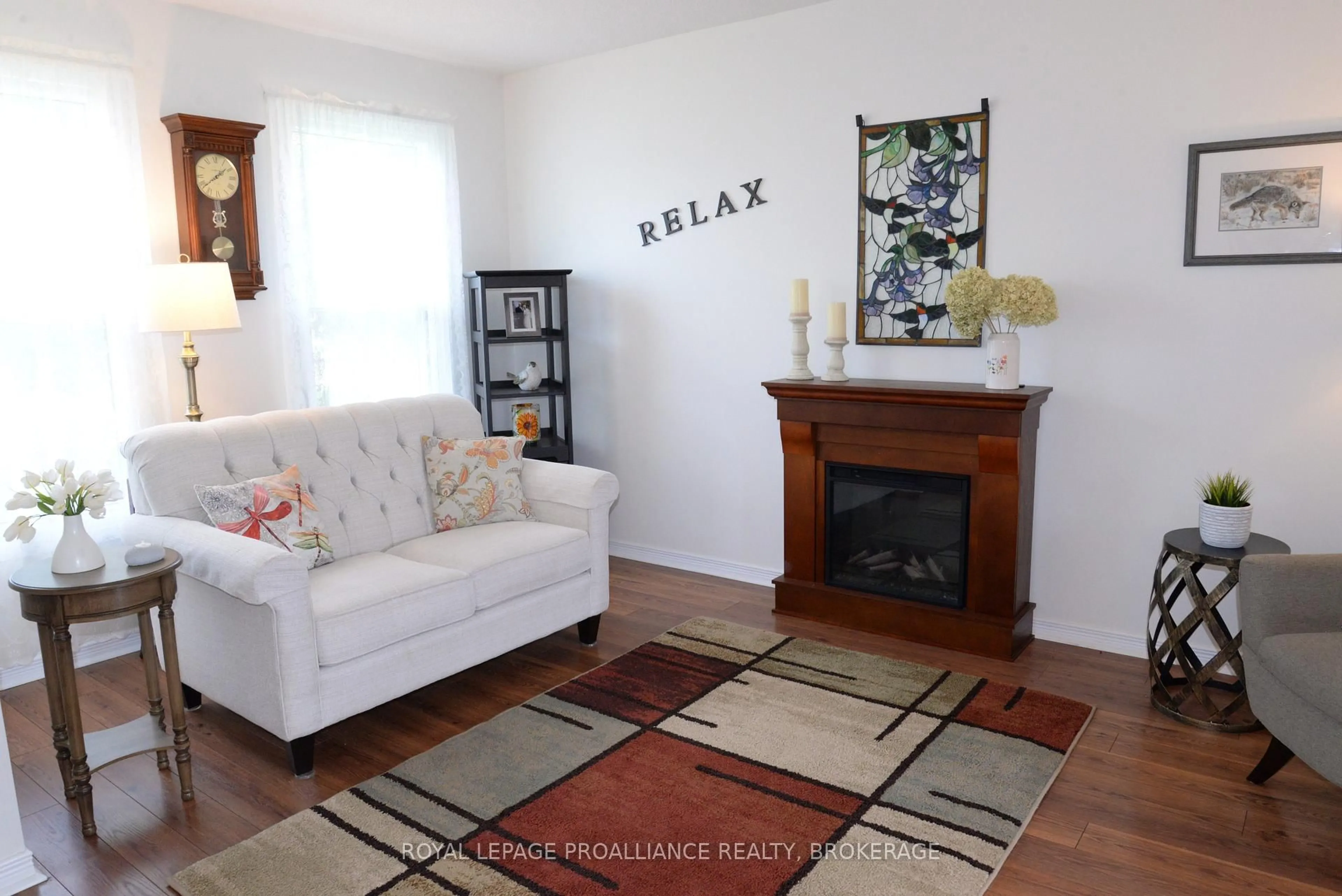 Living room with furniture, unknown for 964 Uxbridge Cres, Kingston Ontario K7M 8K8