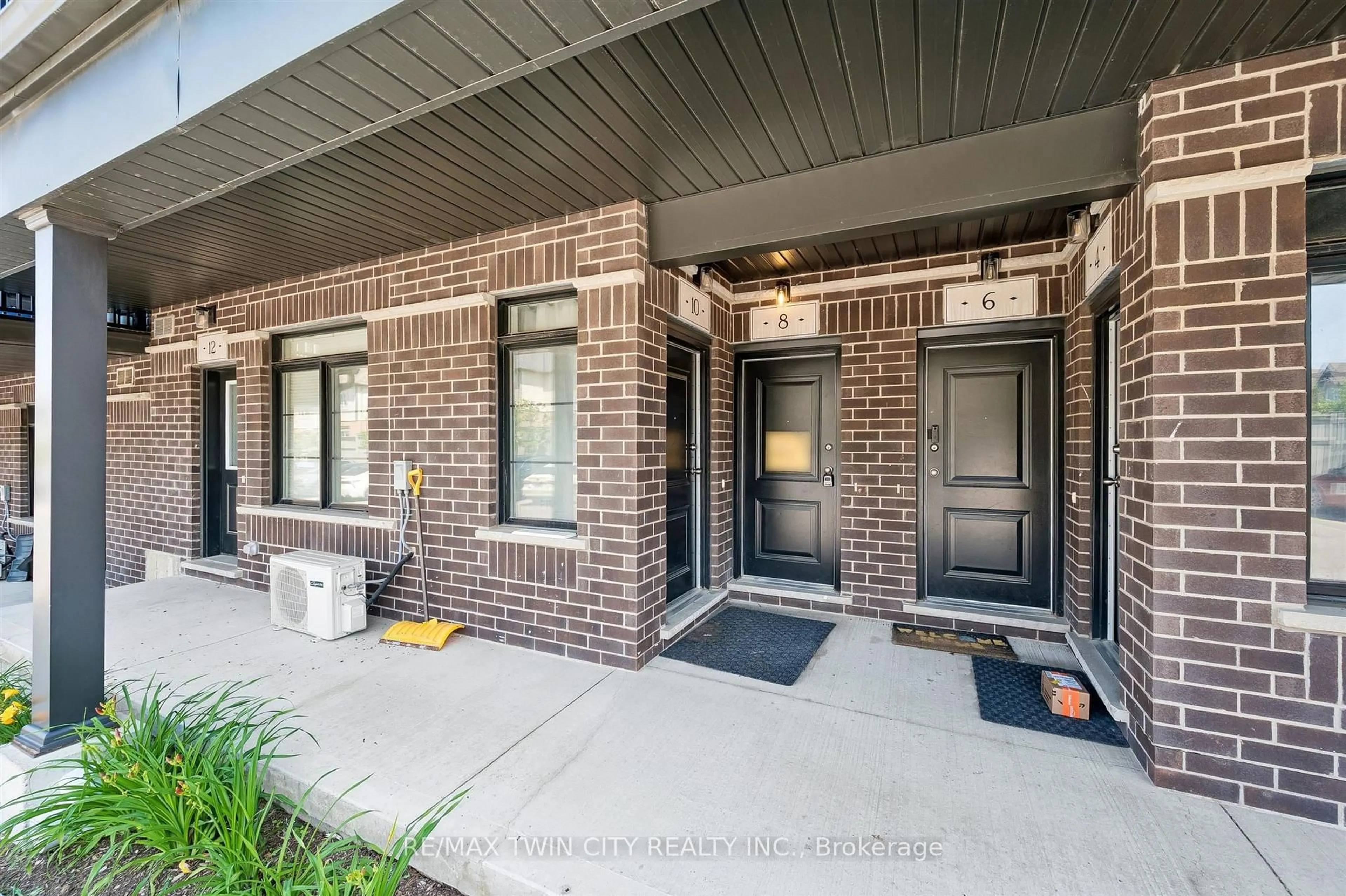Home with brick exterior material, street for 8 Oat Lane, Kitchener Ontario N2R 0T1