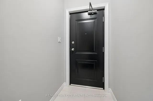 8 Oat Lane, Kitchener 3