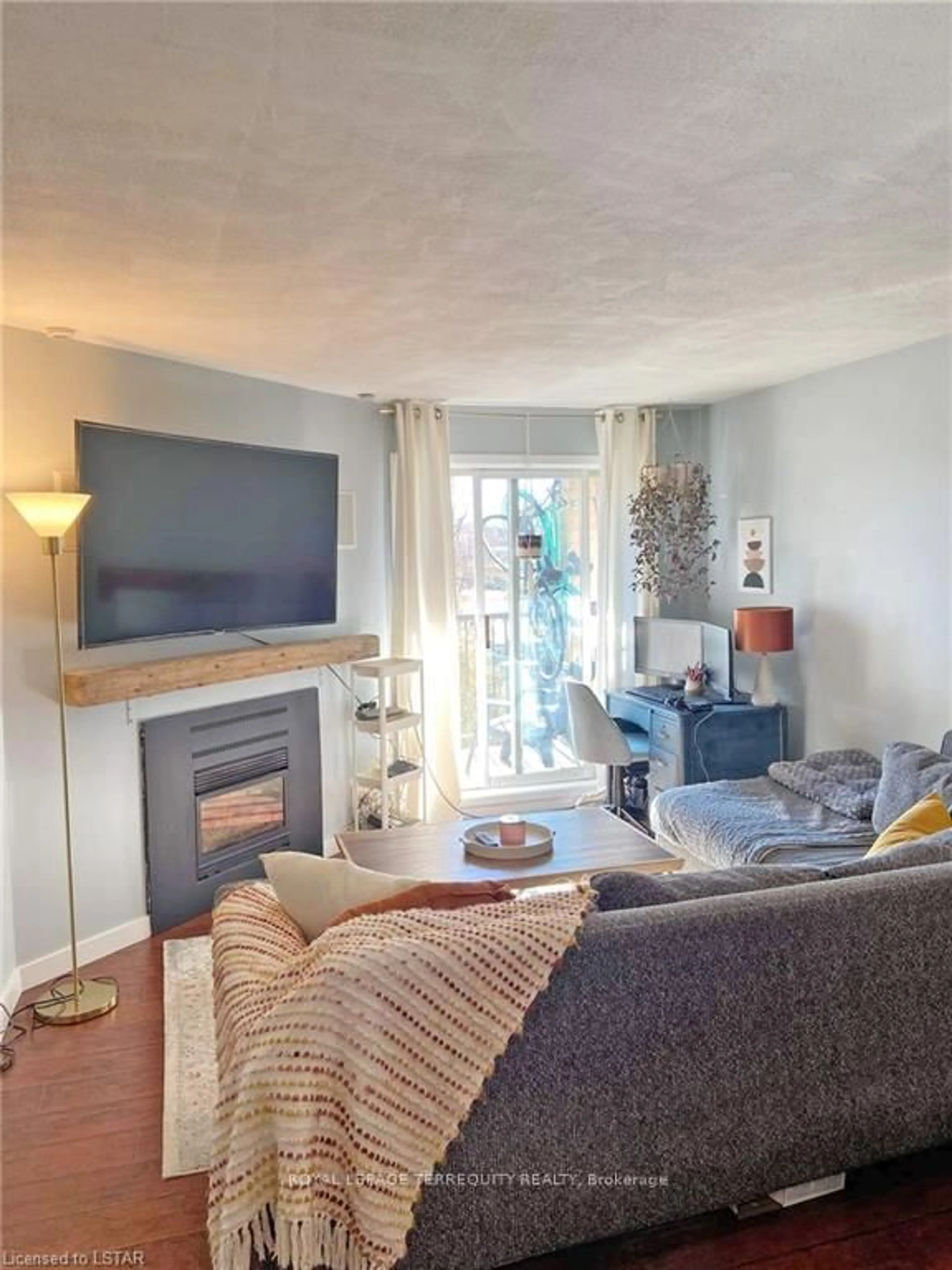 Living room with furniture, unknown for 2230 Trafalgar St #325, London East Ontario N5V 4J9