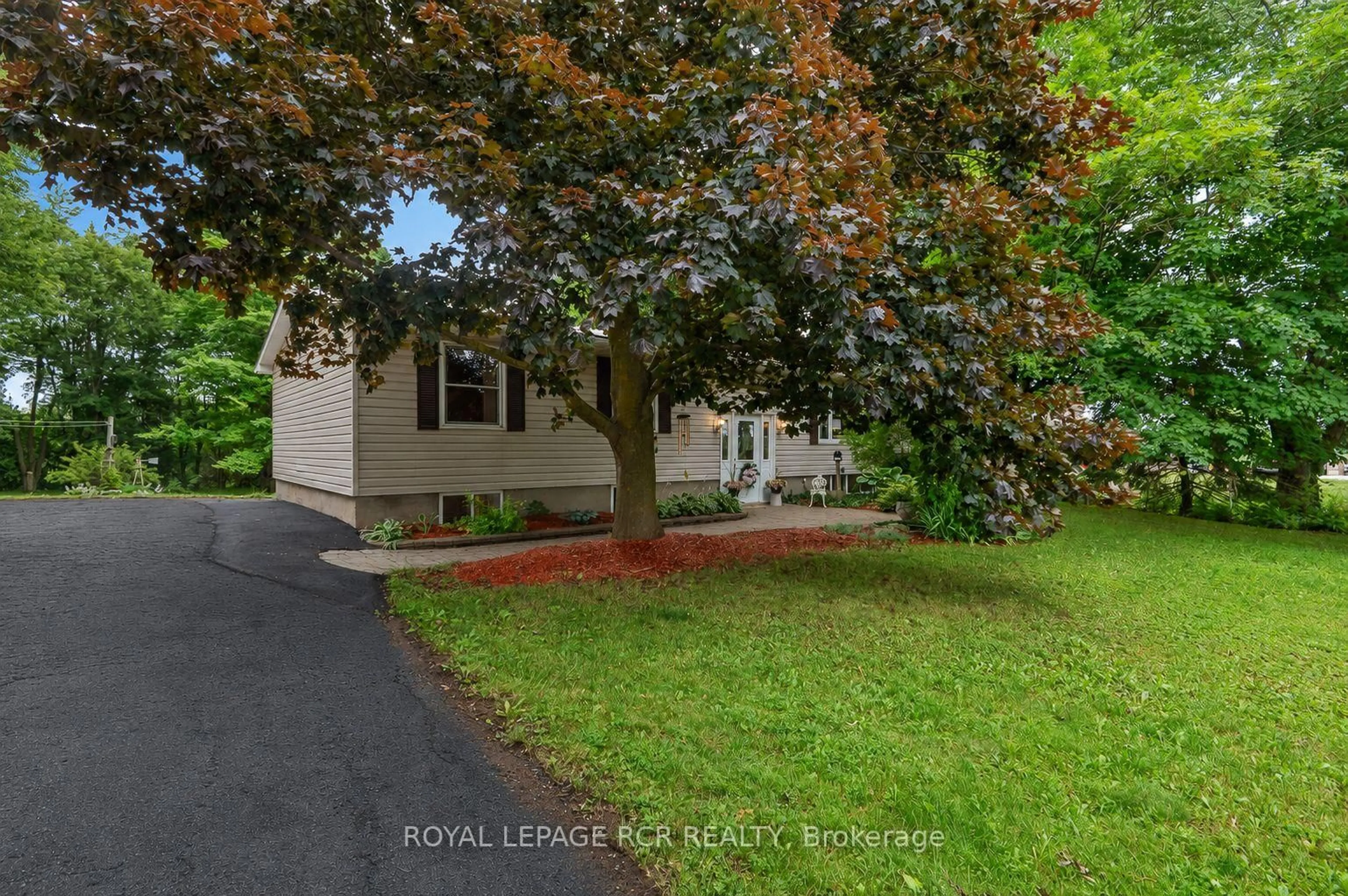 Unknown for 393519 County Road 12, Amaranth Ontario L9W 0N1