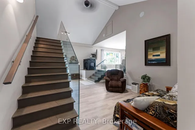 87 Superior Rd, Kawartha Lakes 5