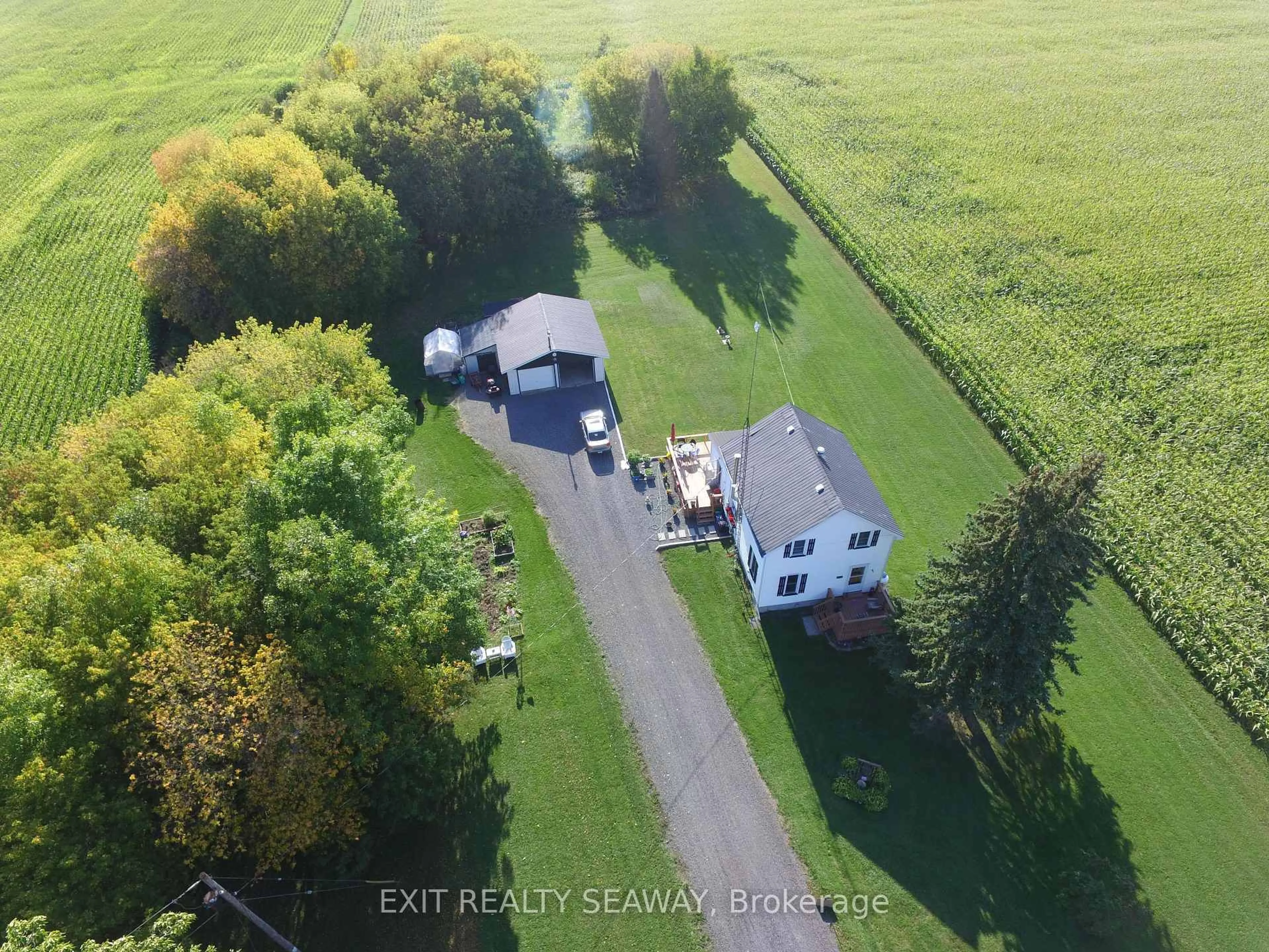 A pic from outside/outdoor area/front of a property/back of a property/a pic from drone, street for 3964 Coughler Rd, South Dundas Ontario K0C 2H0