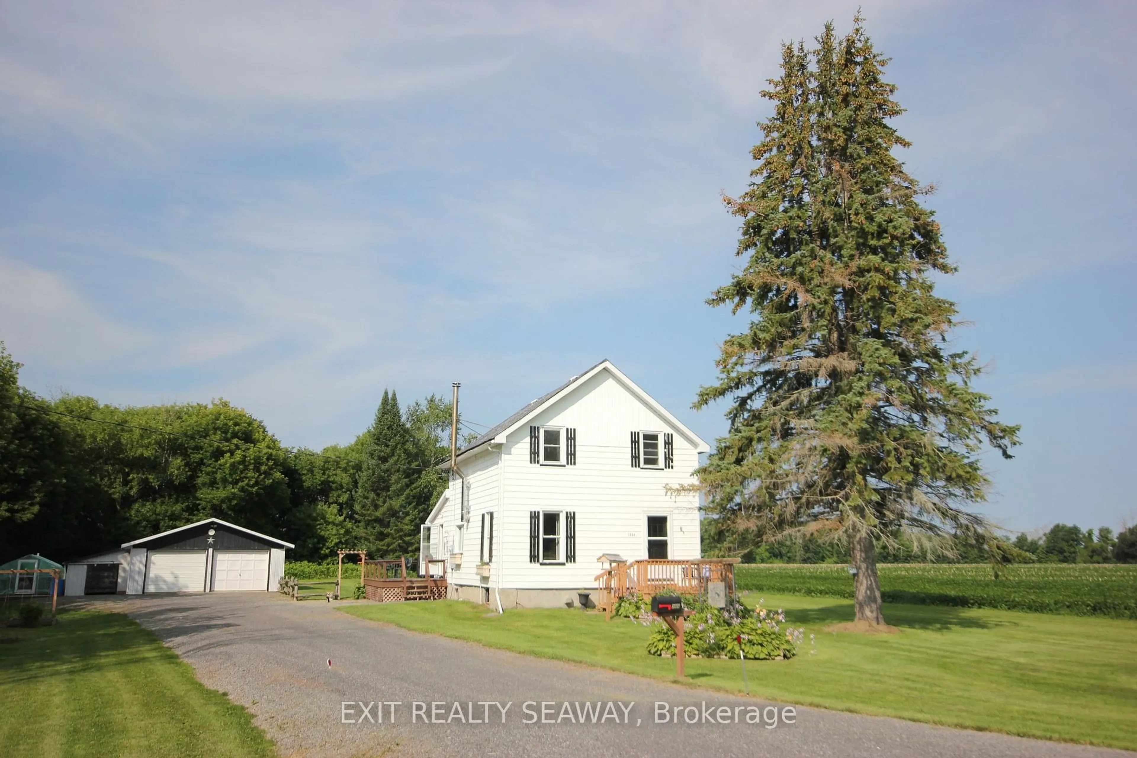 A pic from outside/outdoor area/front of a property/back of a property/a pic from drone, street for 3964 Coughler Rd, South Dundas Ontario K0C 2H0