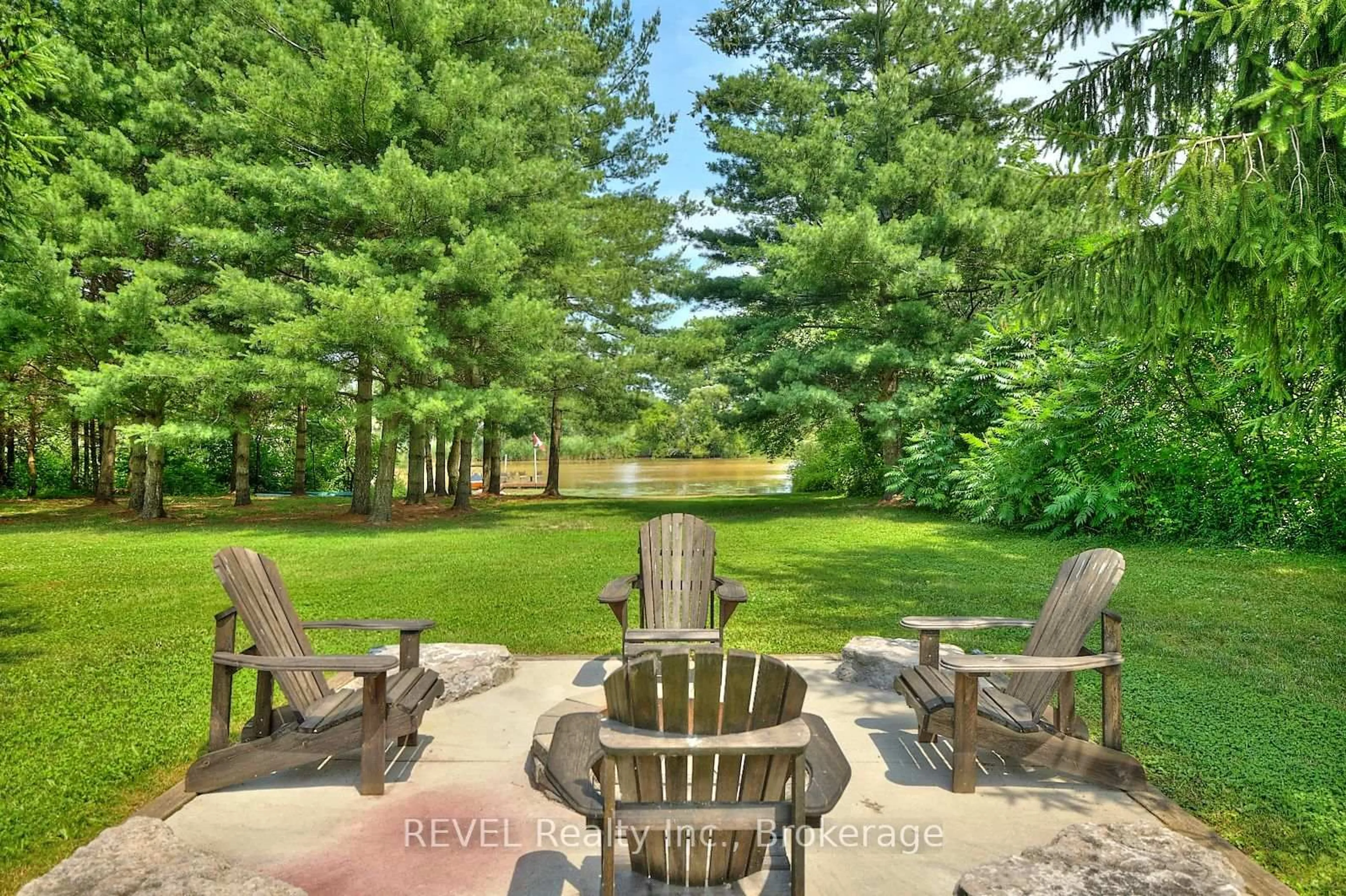 Patio, water/lake/river/ocean view for 9695 GRASSY BROOK Rd, Niagara Falls Ontario L0S 1K0