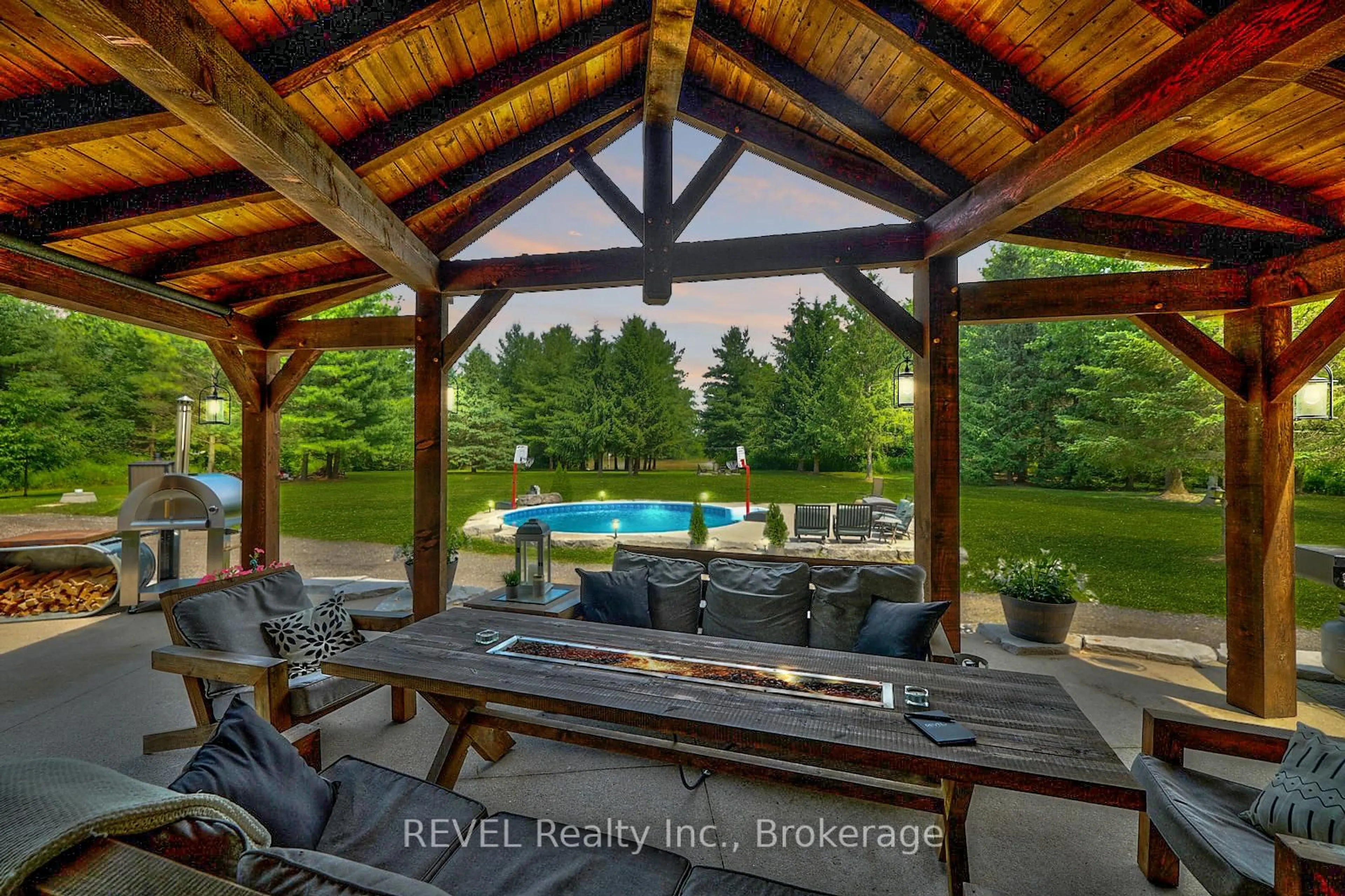 Patio, water/lake/river/ocean view for 9695 GRASSY BROOK Rd, Niagara Falls Ontario L0S 1K0