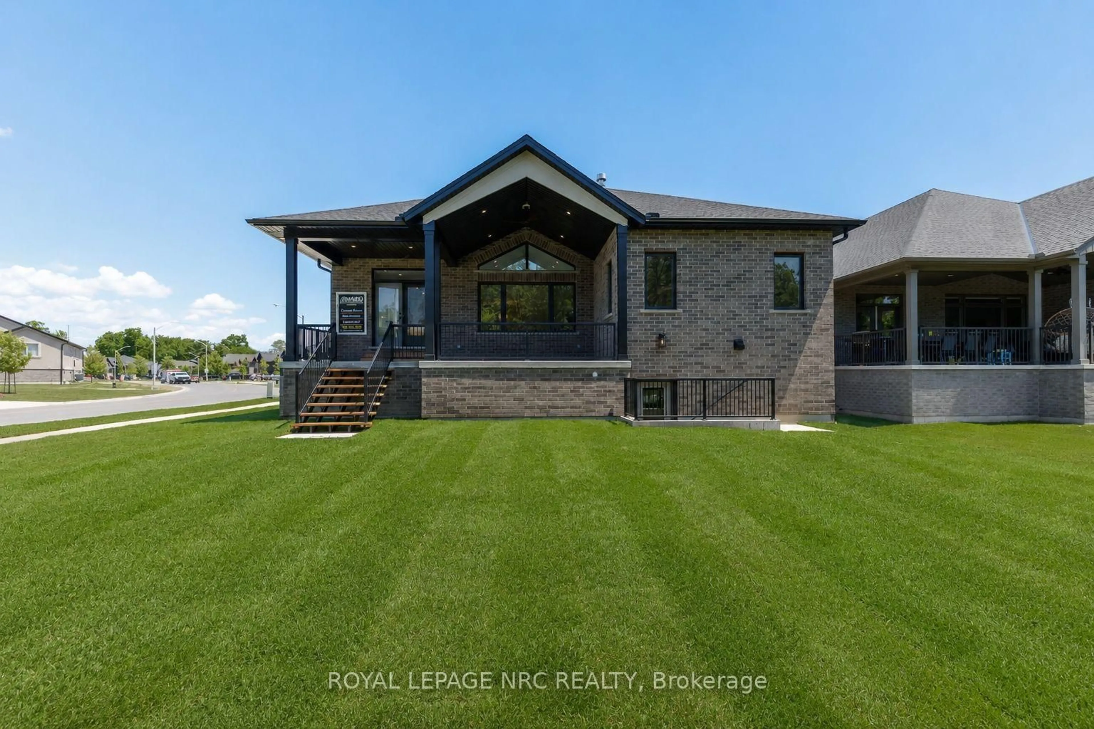 Unknown for 270 Lancaster Dr, Port Colborne Ontario L2V 5P3