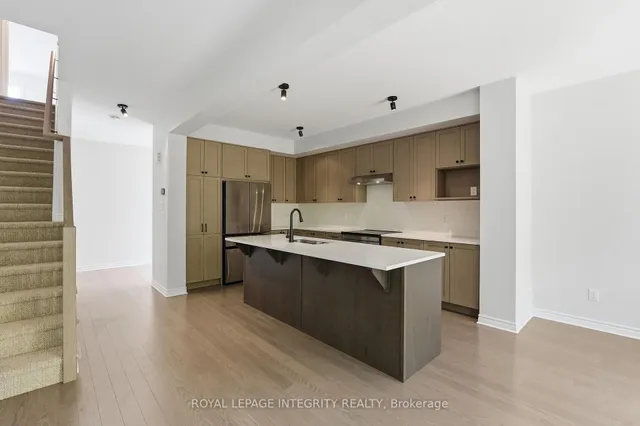 14 Academie St, Russell 5