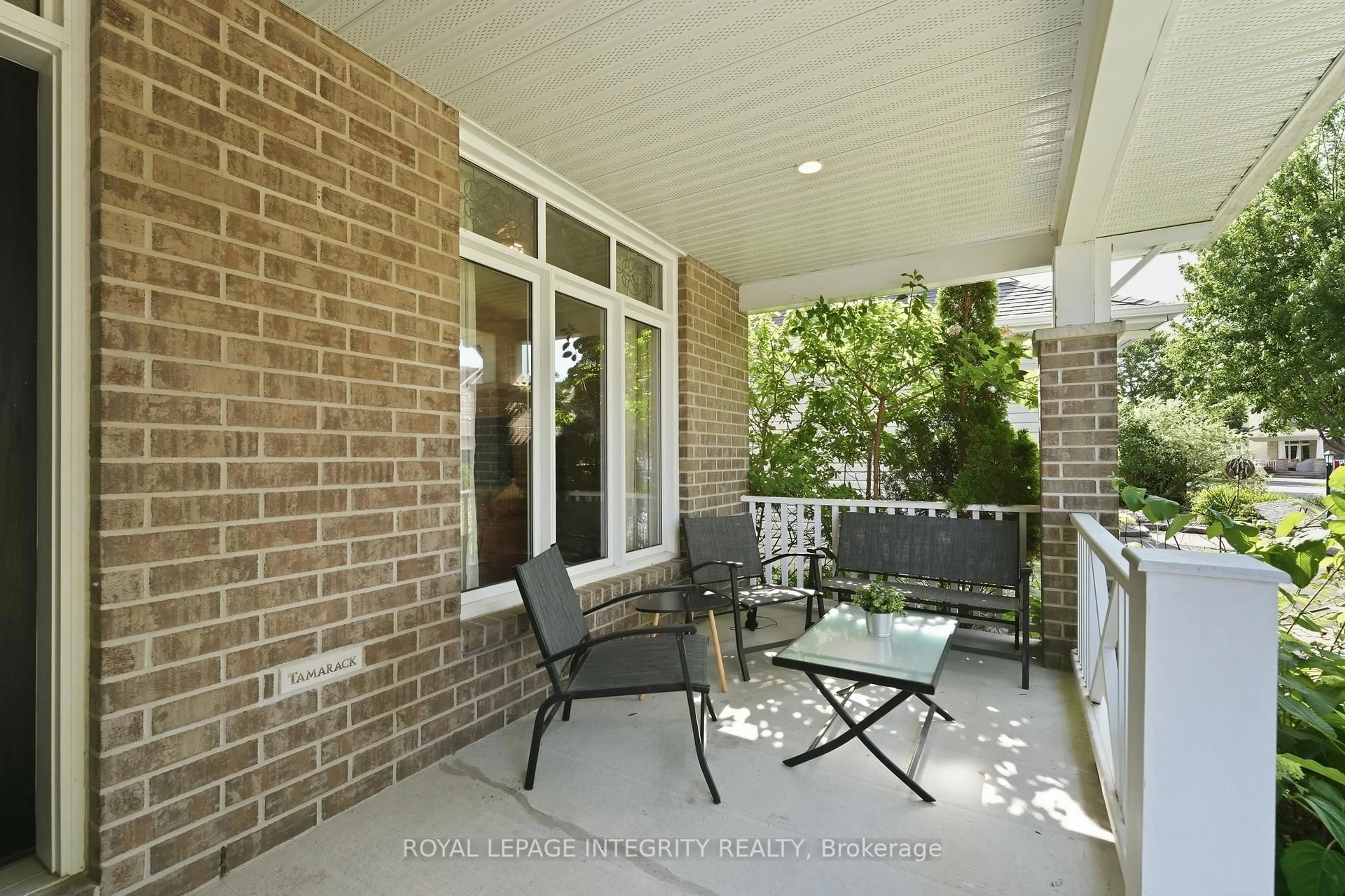 Patio, street for 541 Bryce Pl, Stittsville Ontario K2S 0N2