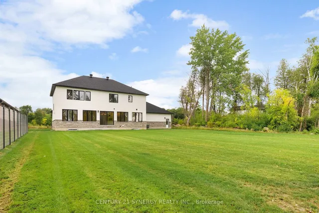 269 CABRELLE Pl, Manotick 3