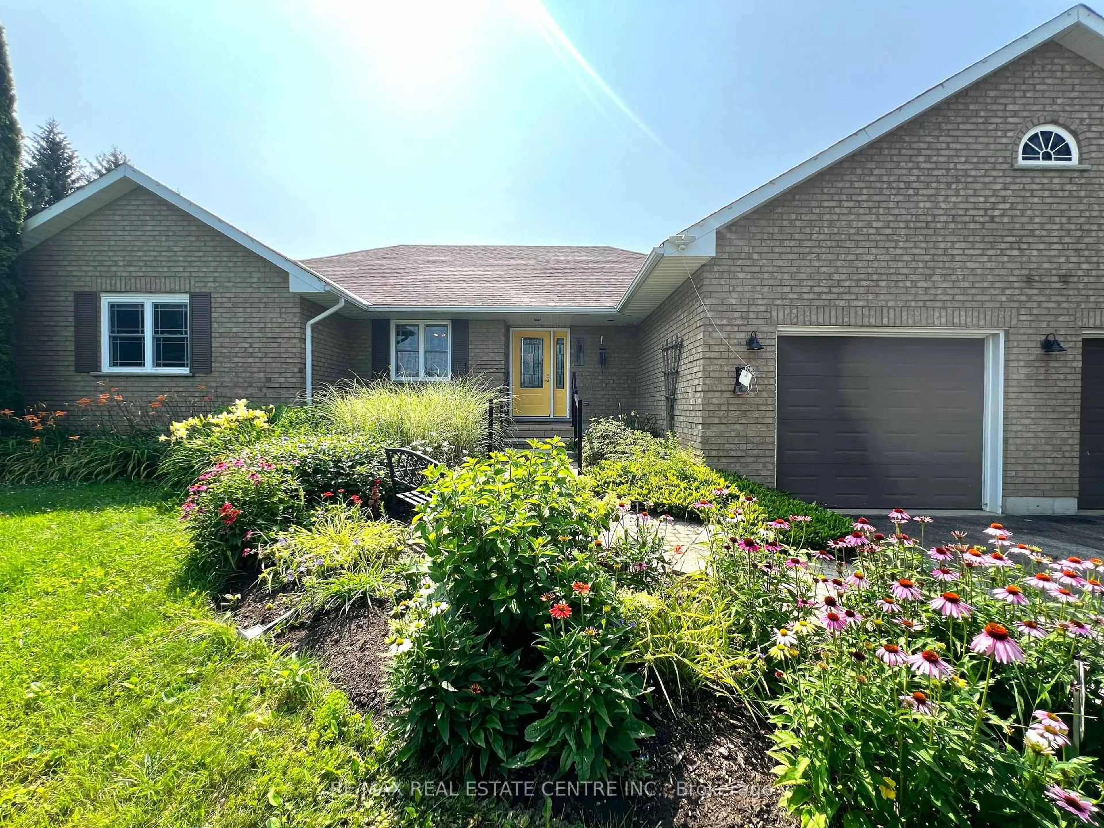 A pic from outside/outdoor area/front of a property/back of a property/a pic from drone, street for 476210 3rd Line, Melancthon Ontario L9V 1T3