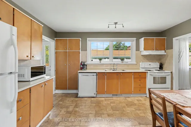 139 Abbeyhill Dr, Kanata 4