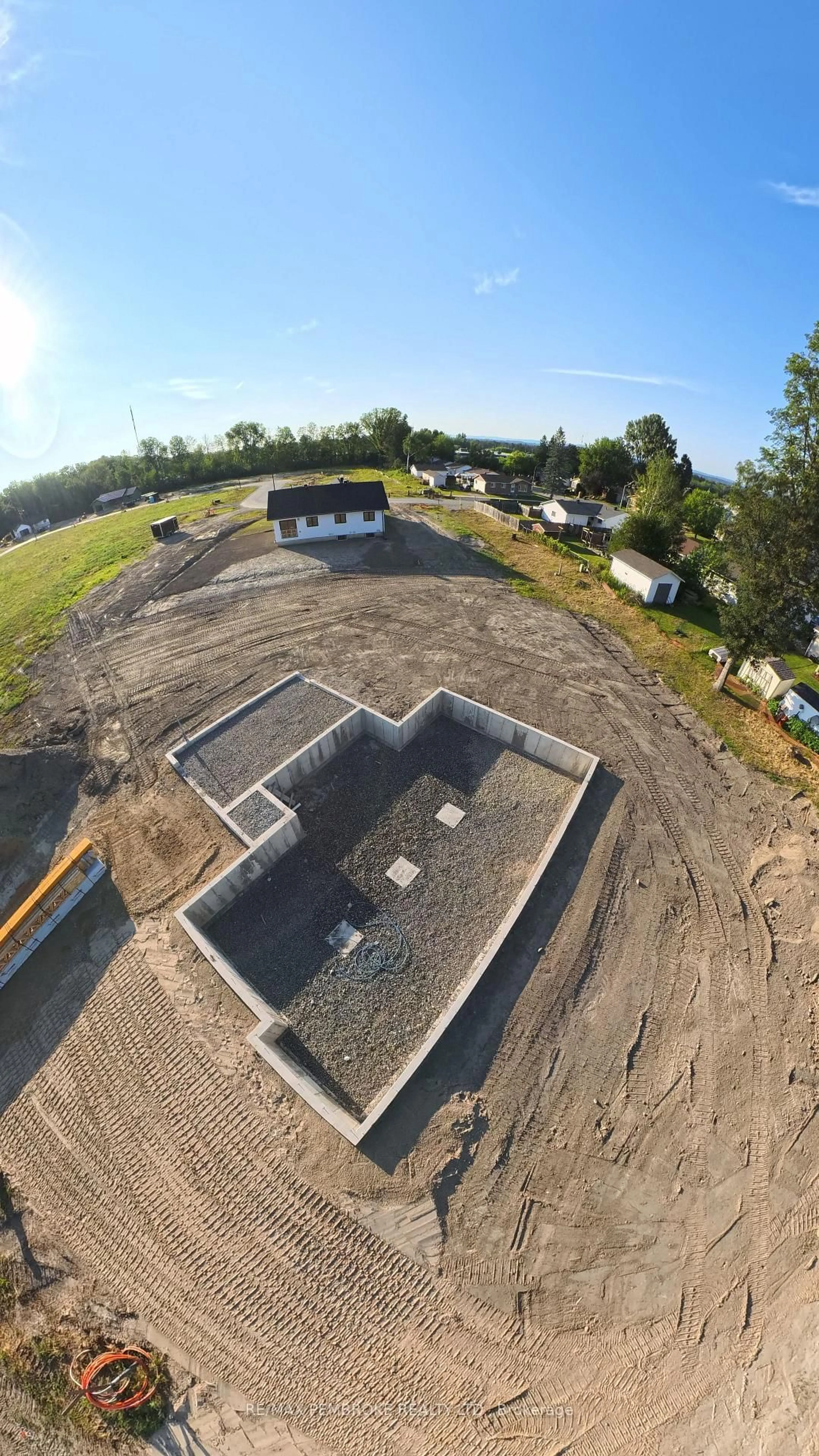 A pic from outside/outdoor area/front of a property/back of a property/a pic from drone, building for 12 Eddy Cres, Pembroke Ontario K8A 0M1