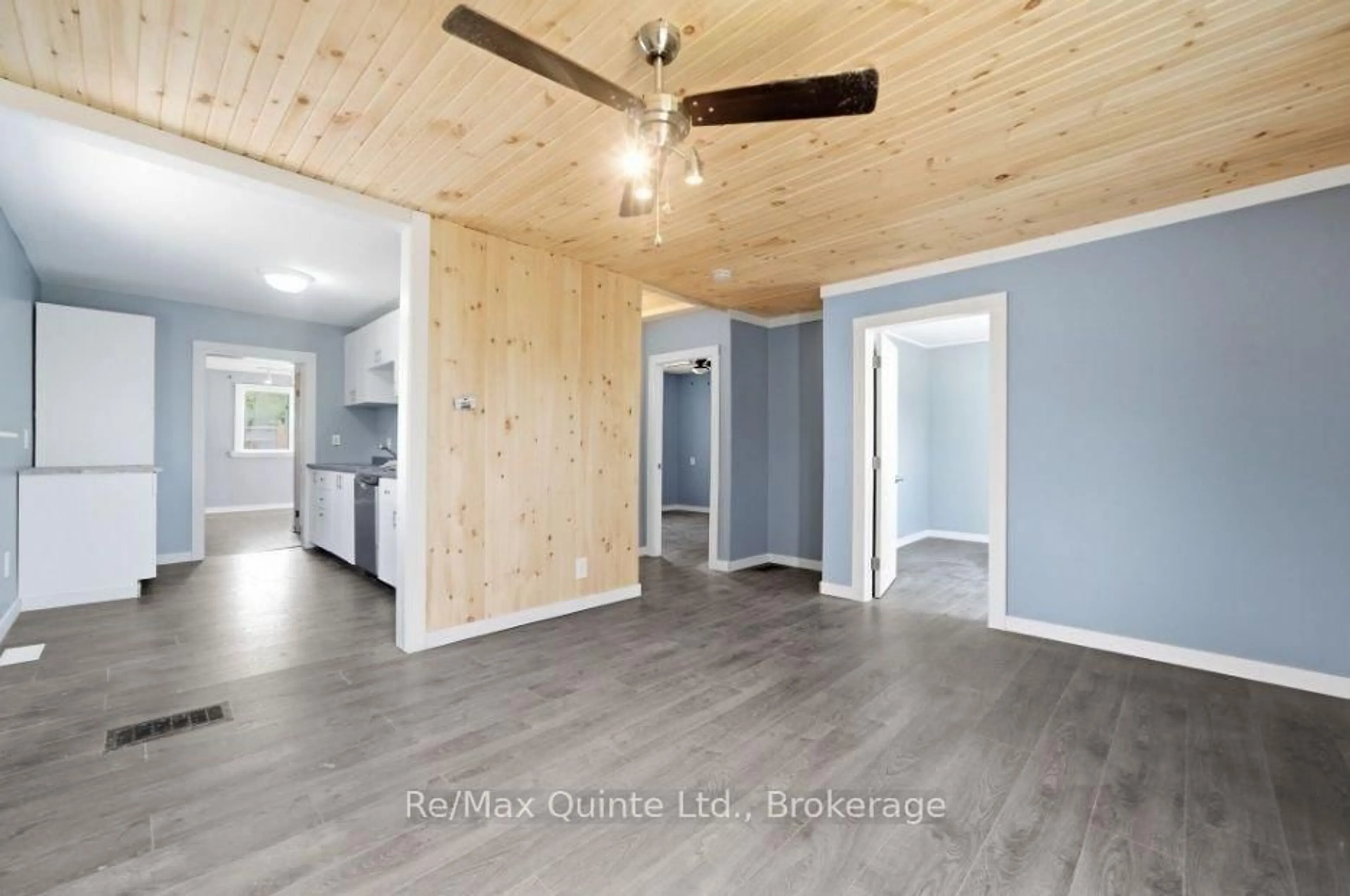 A pic of a room for 14 Johnson Rd, Quinte West Ontario K8V 2W7